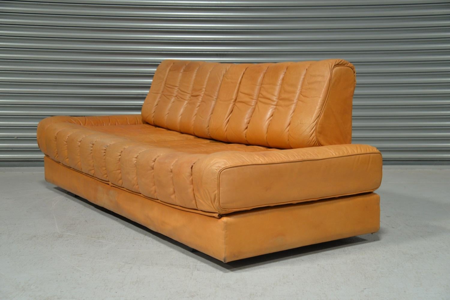 daybed loveseat