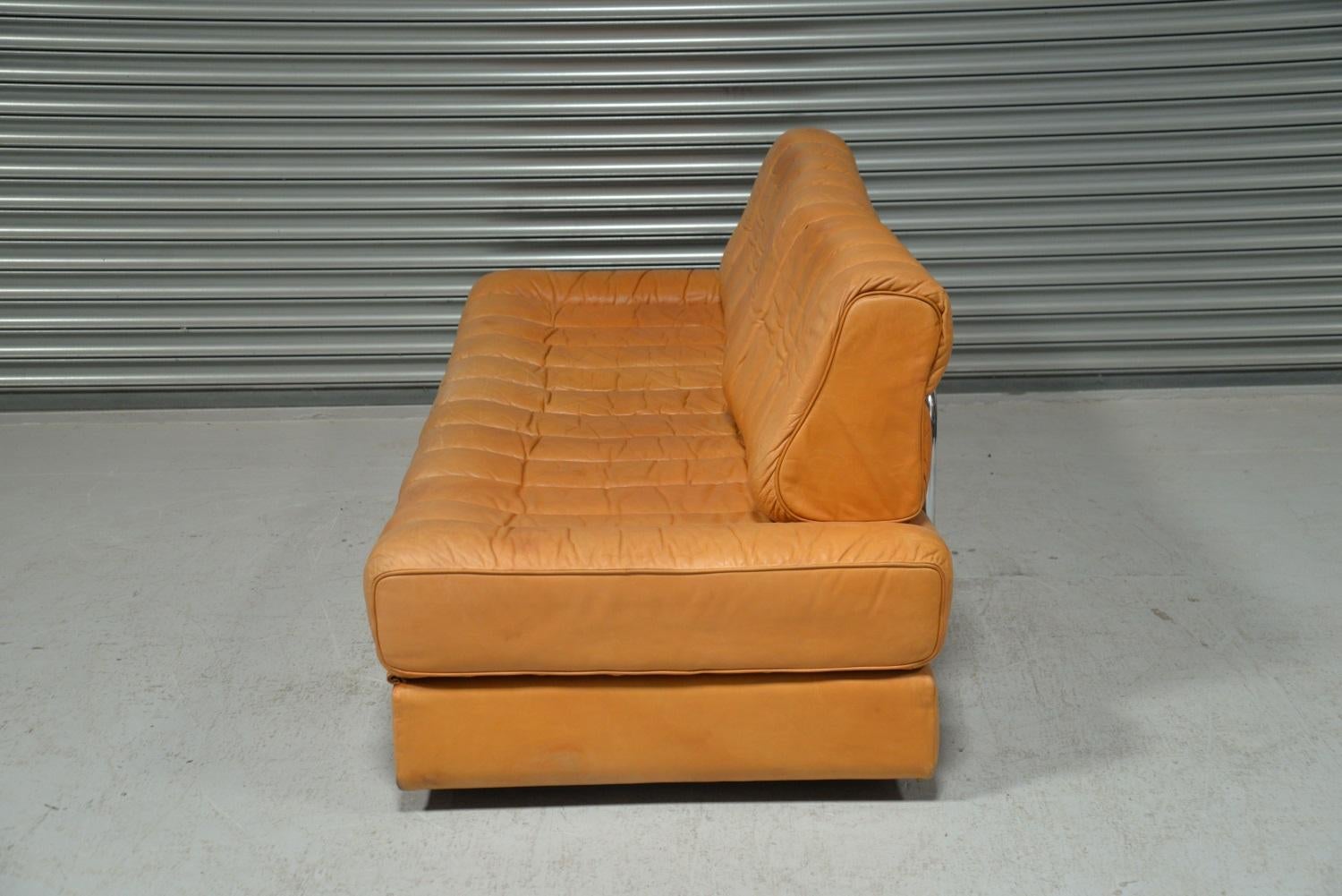 vintage leather daybed