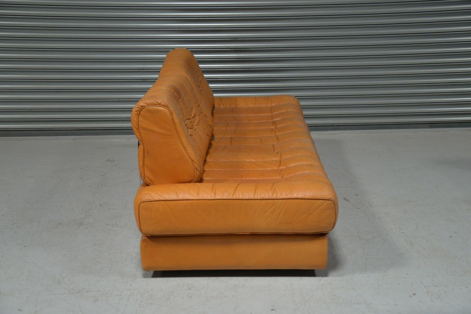 Mid-20th Century Vintage De Sede DS 85 Leather Daybed and Sofa / Loveseat, Switzerland, 1960s For Sale
