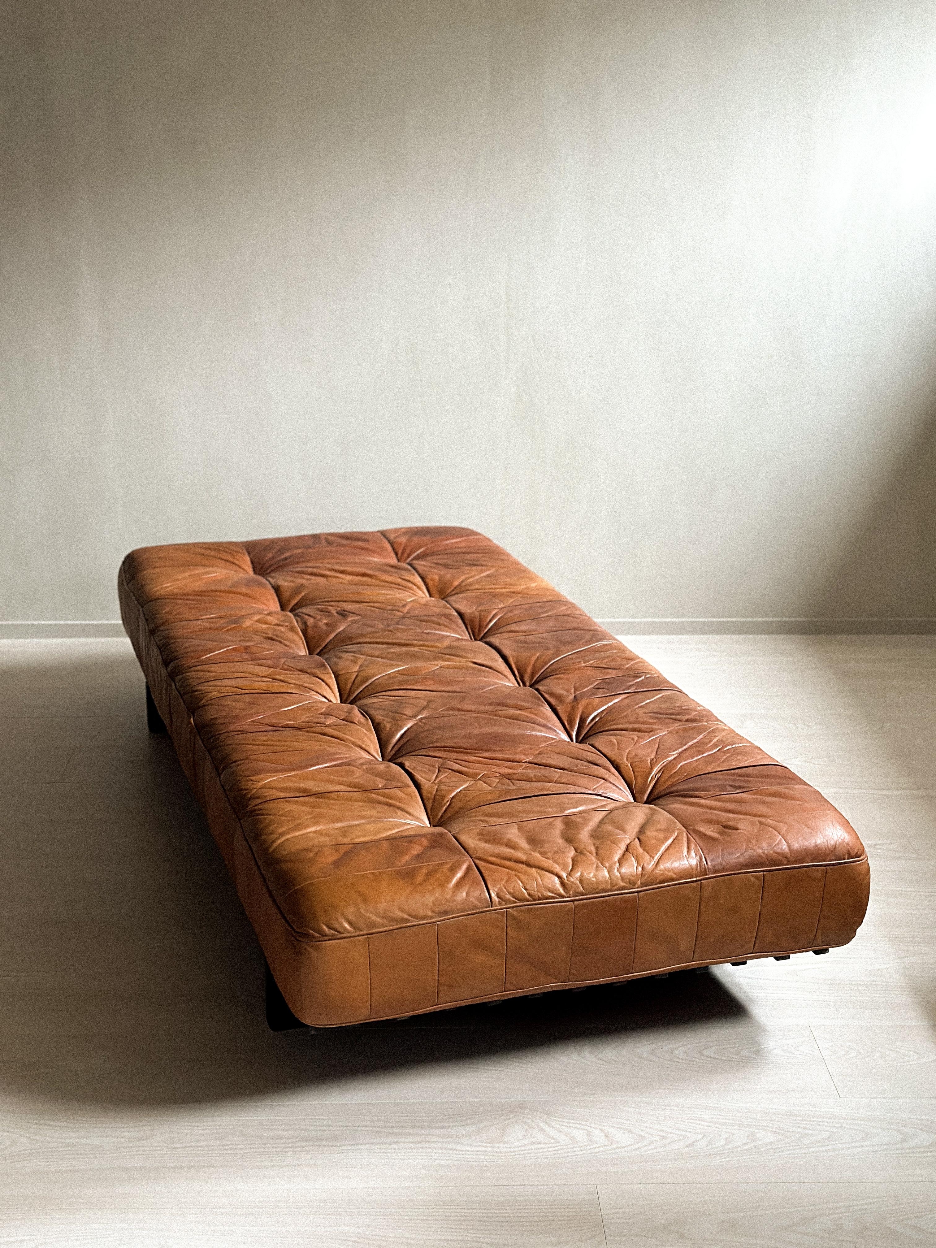 Swiss Vintage De Sede DS80 Patchwork Daybed in cognac leather and ash, 1970s