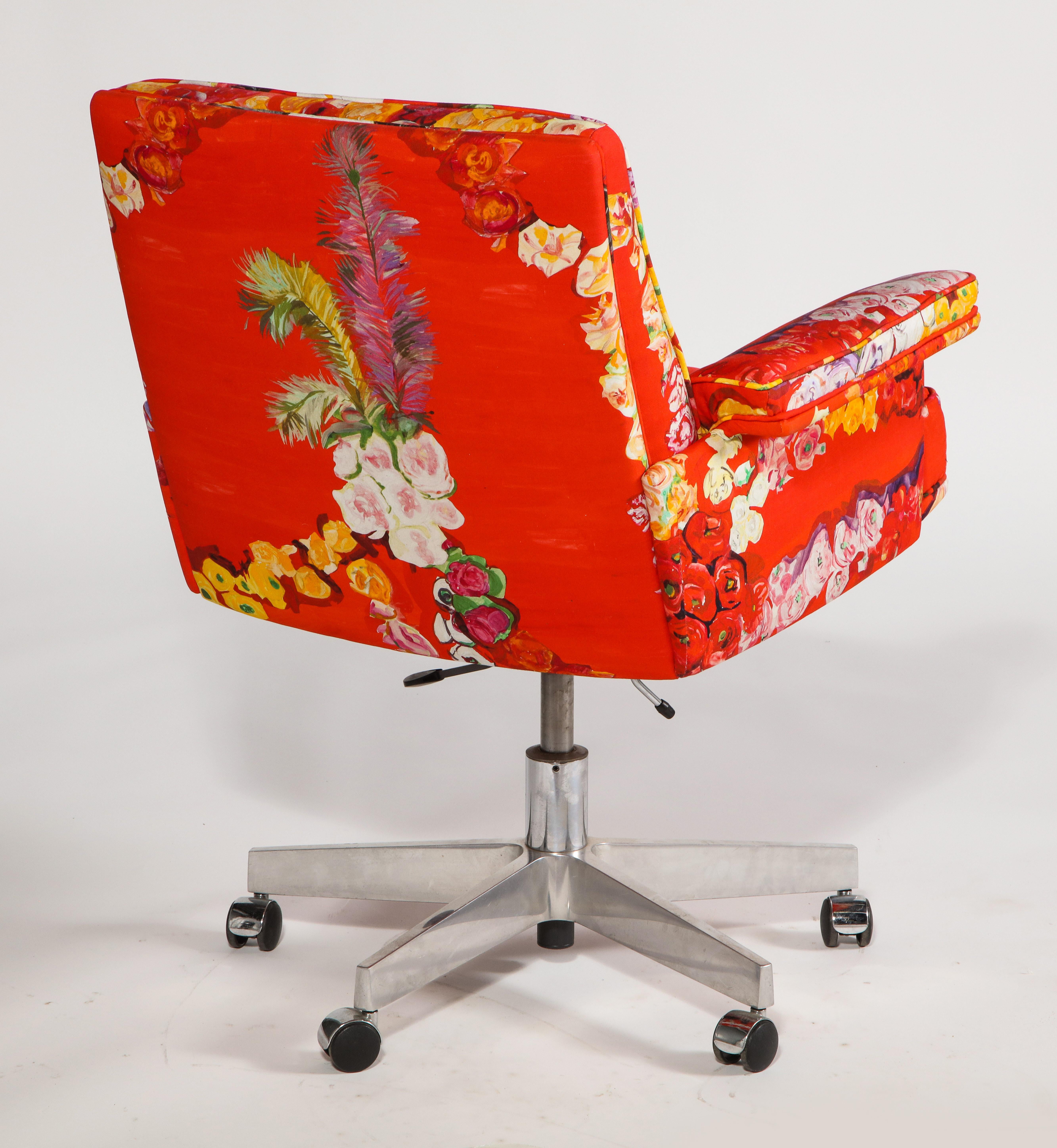 Vintage De Sede Executive Swivel Chair in Voutsa Mimi Chinoiserie Cotton 1