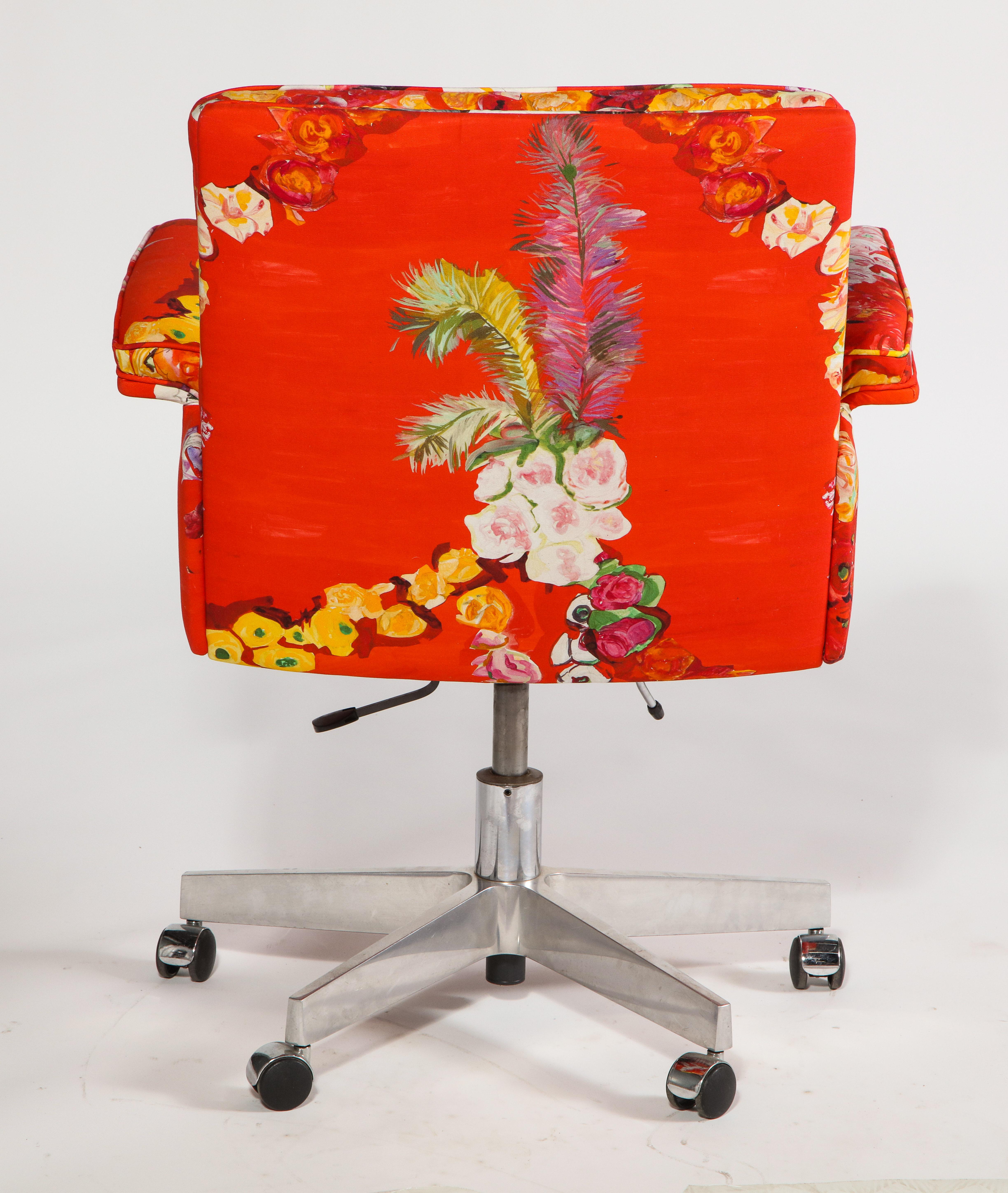 Vintage De Sede Executive Swivel Chair in Voutsa Mimi Chinoiserie Cotton 2