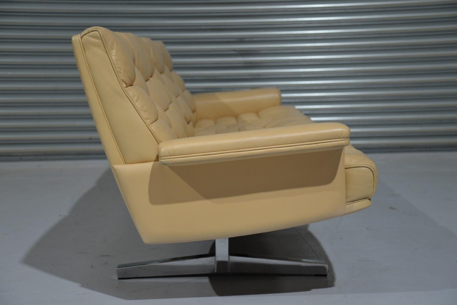 Vintage De Sede Leather DS-P Sofa by Robert Haussmann, Switzerland, 1970s For Sale 3