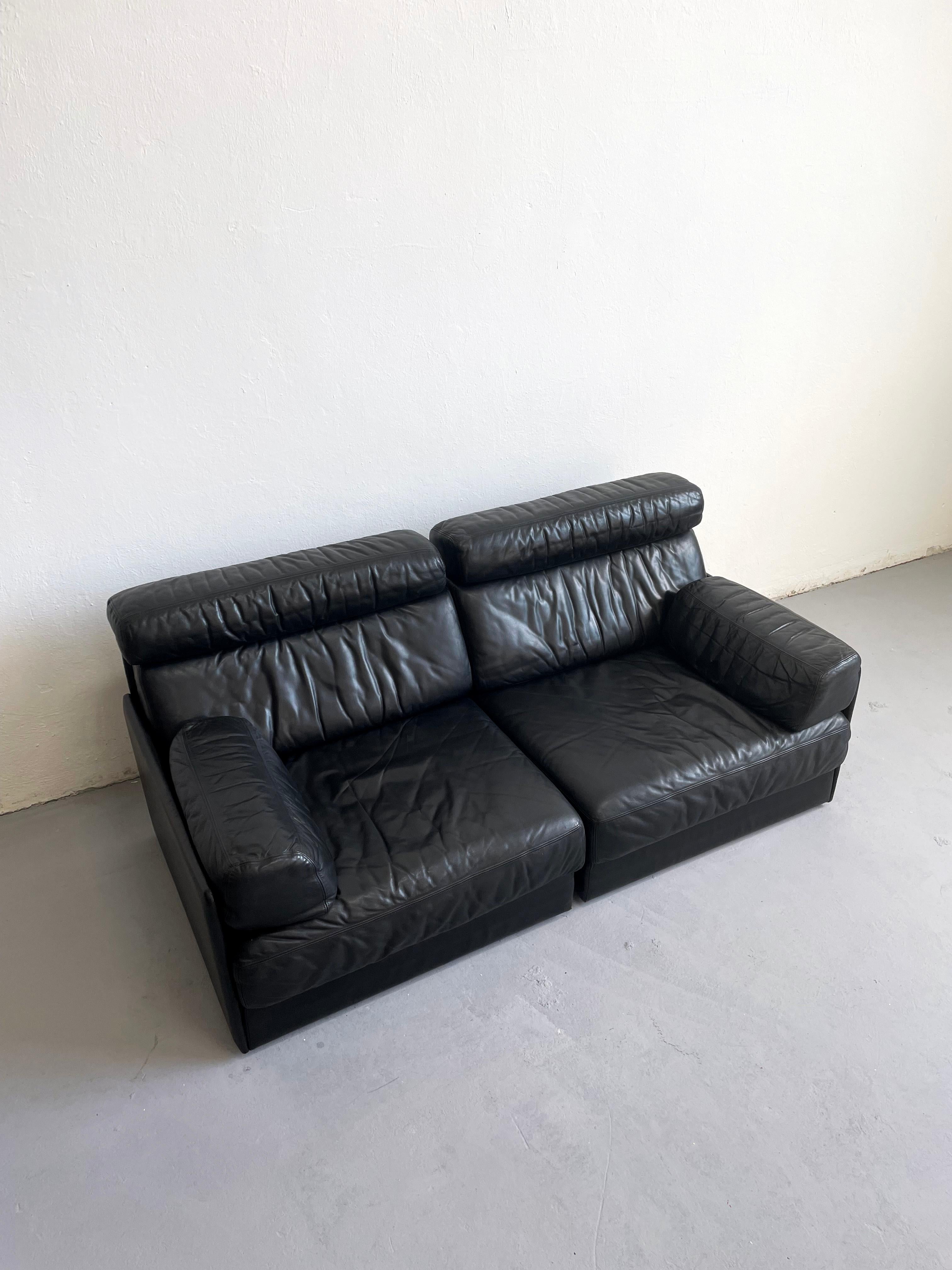 Vintage De Sede Modular Two Seater 'DS-77' Sofa Bed in Black Leather In Good Condition In Zagreb, HR