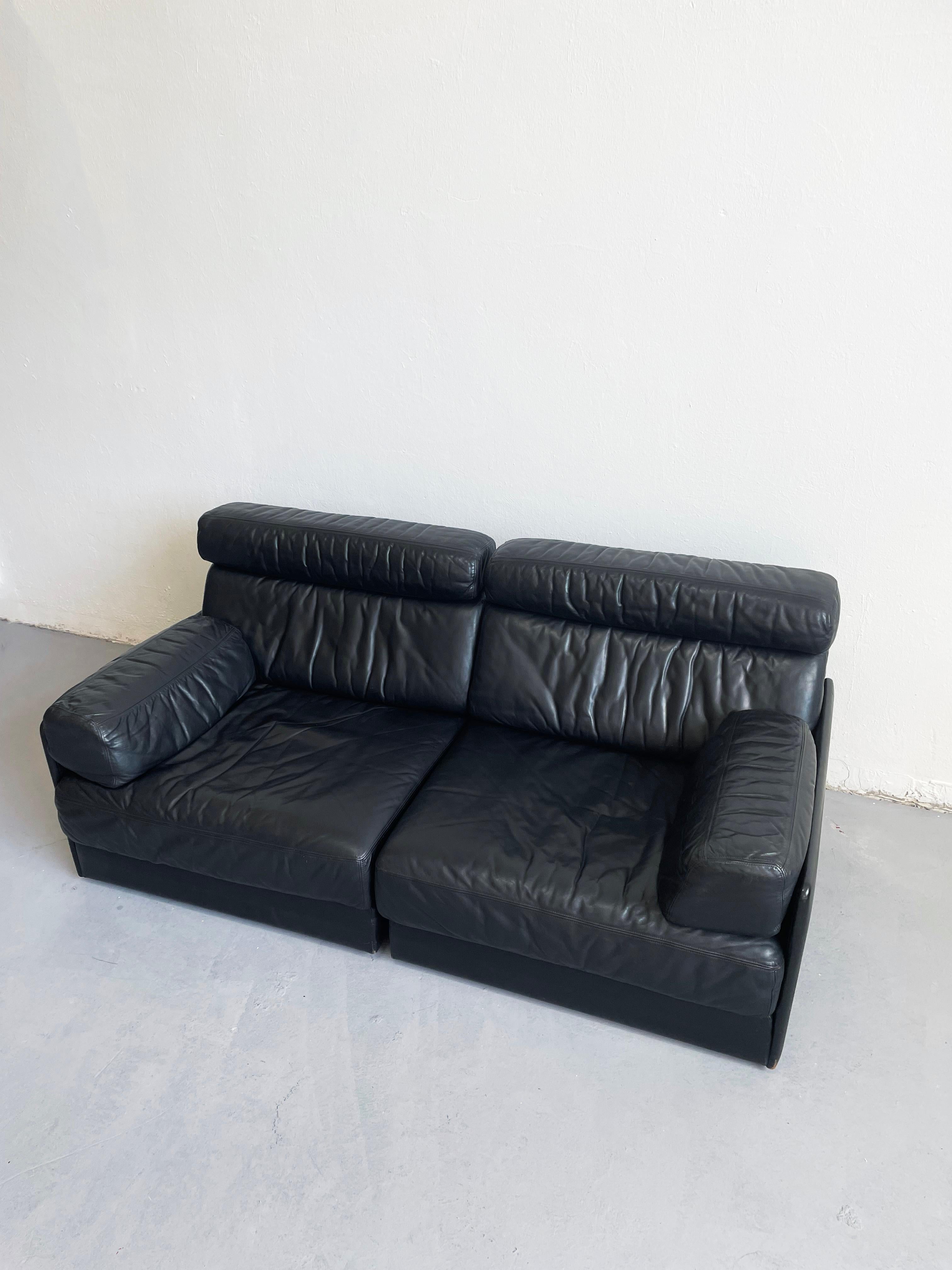 Vintage De Sede Modular Two Seater 'DS-77' Sofa Bed in Black Leather 2