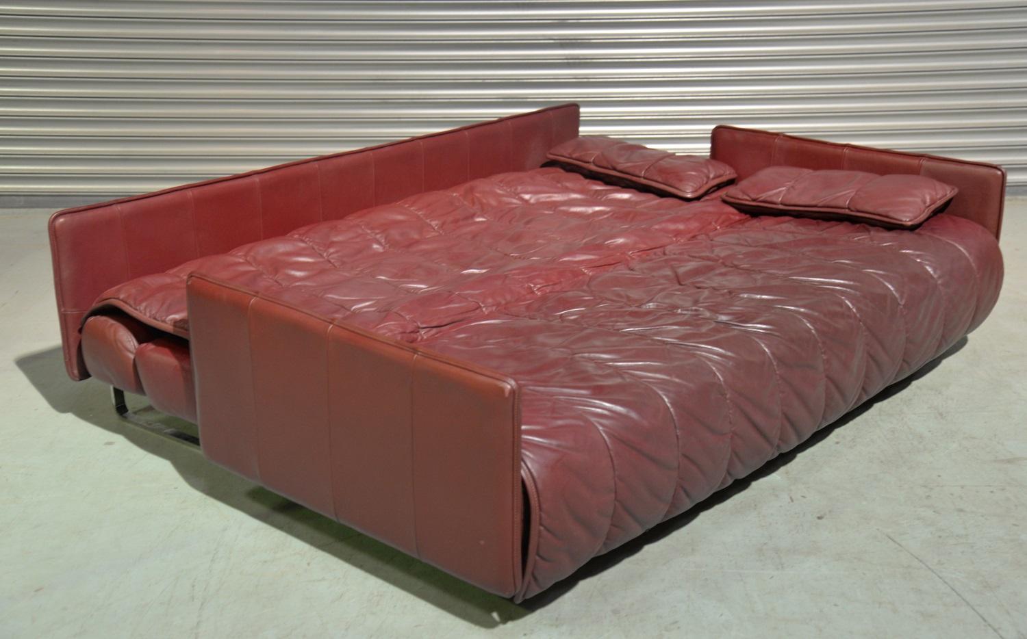 Vintage De Sede Patchwork Leather Sofa or Daybed, Switzerland, 1970s For Sale 8
