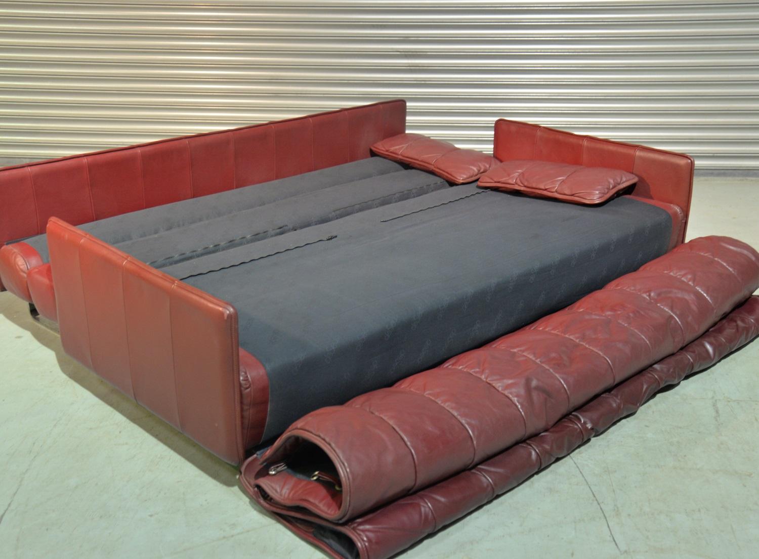 Vintage De Sede Patchwork Leather Sofa / Daybed, Switzerland, 1970s For Sale 11