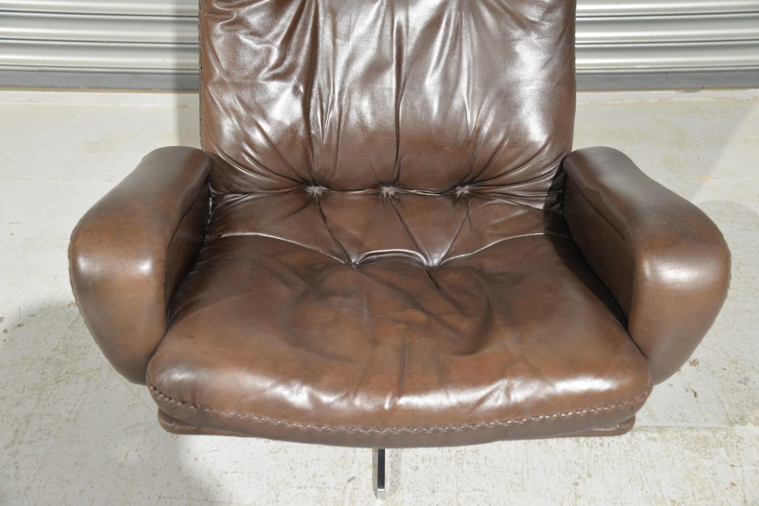 Vintage De Sede S 231 James Bond Swivel Armchair and Ottoman, Switzerland, 1960s For Sale 8