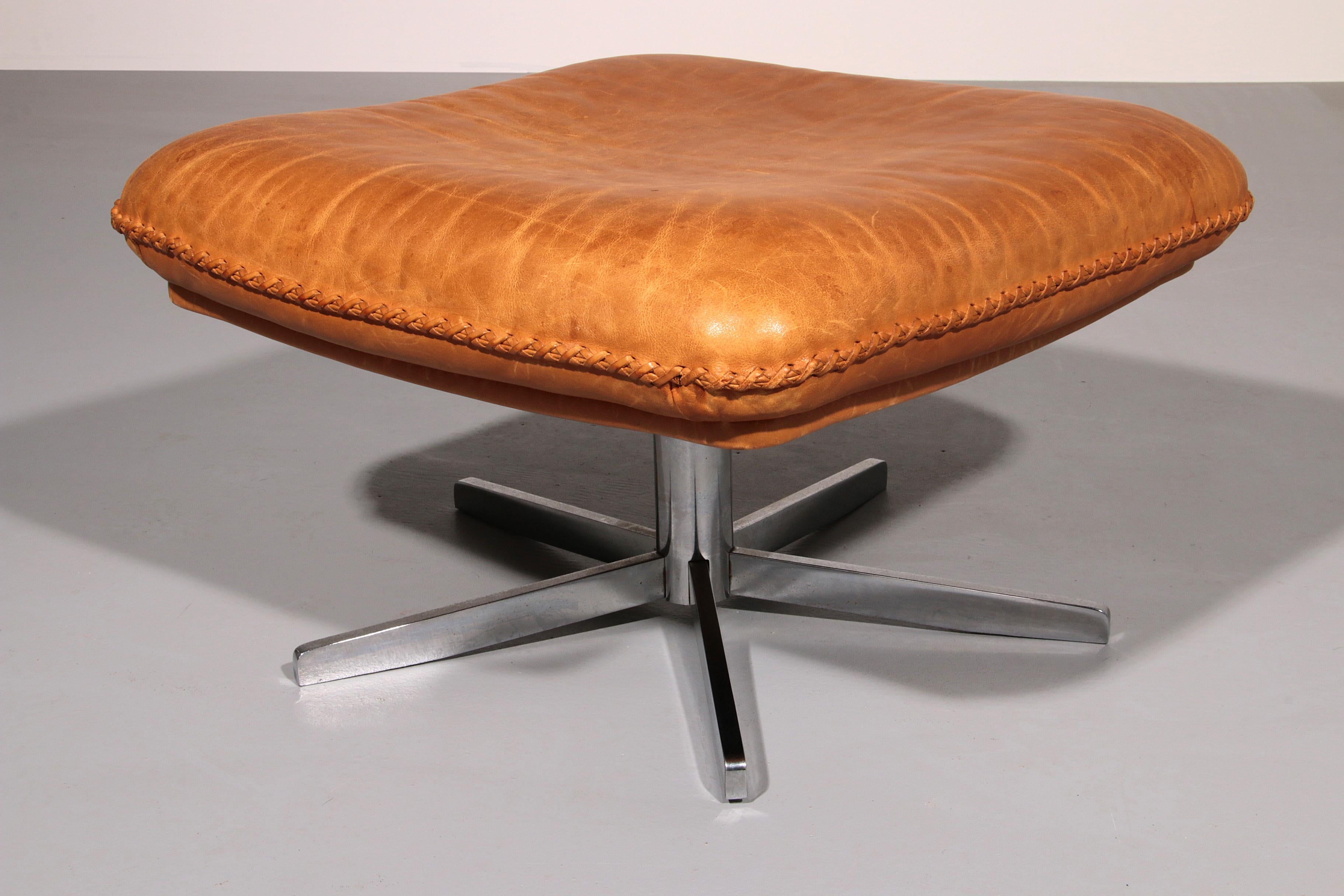 Vintage de Sede S 231 Poltrona e pouf in pelle, Svizzera anni '60 in vendita 8