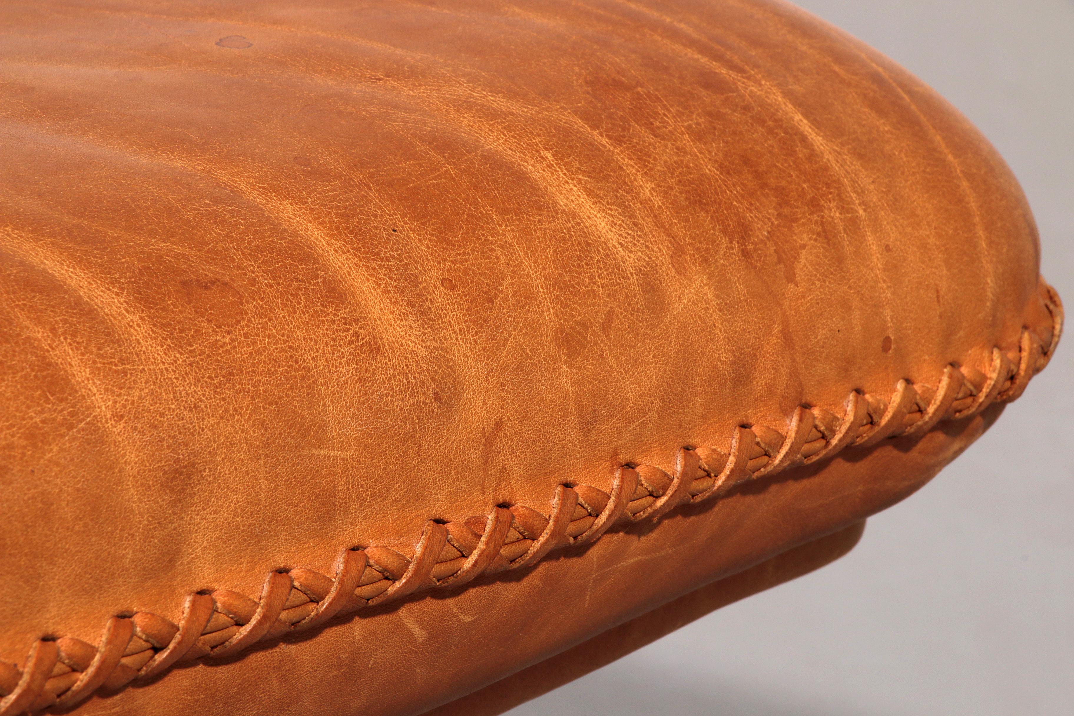 Vintage de Sede S 231 Poltrona e pouf in pelle, Svizzera anni '60 in vendita 10