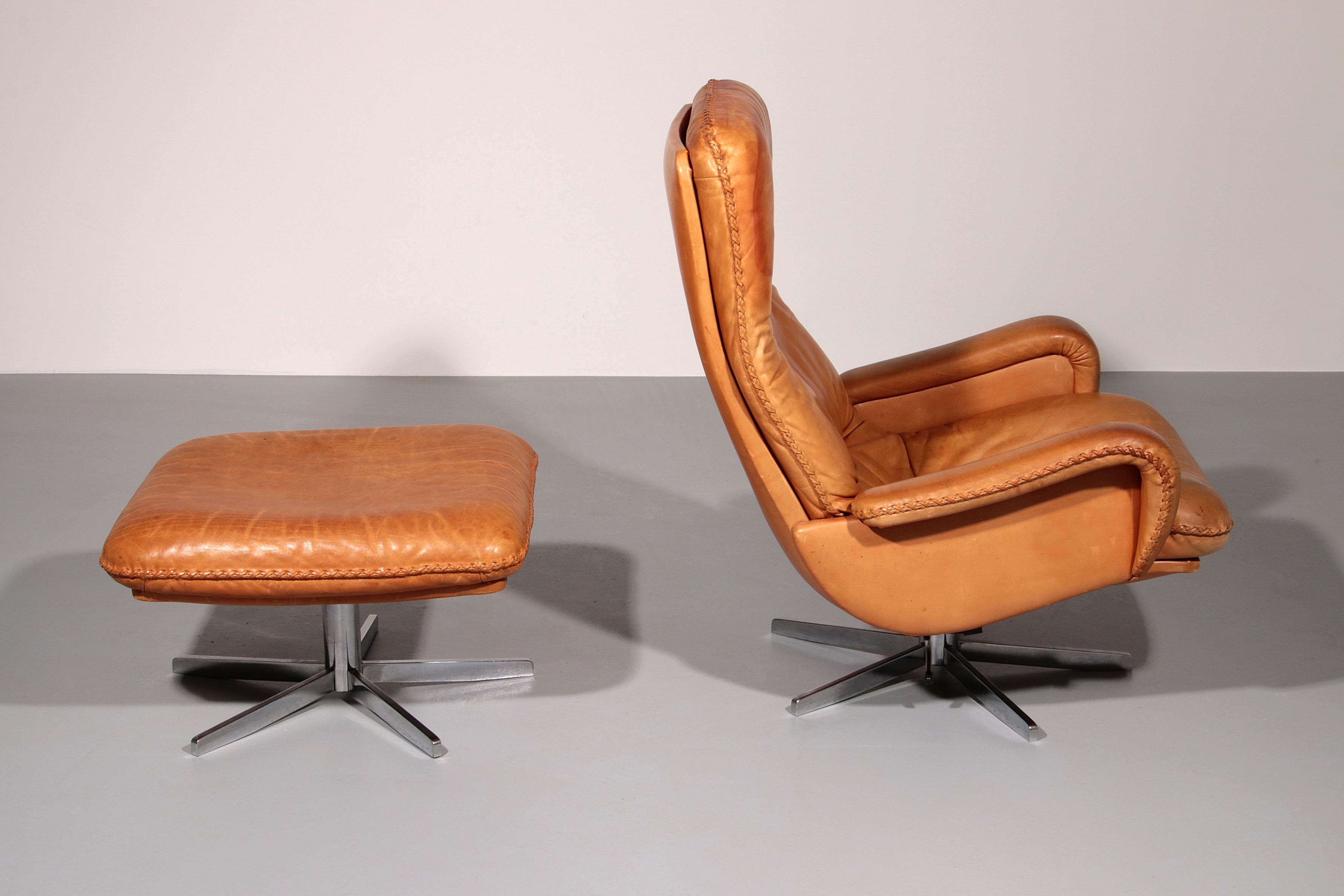 Metà XX secolo Vintage de Sede S 231 Poltrona e pouf in pelle, Svizzera anni '60 in vendita