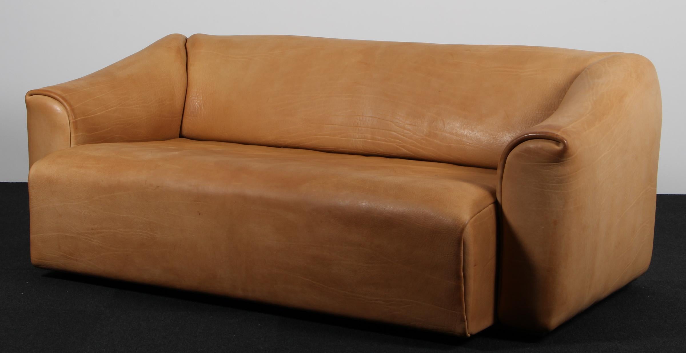 Milieu du XXe siècle Canapé trois places vintage De Sede, DS47, cuir patiné