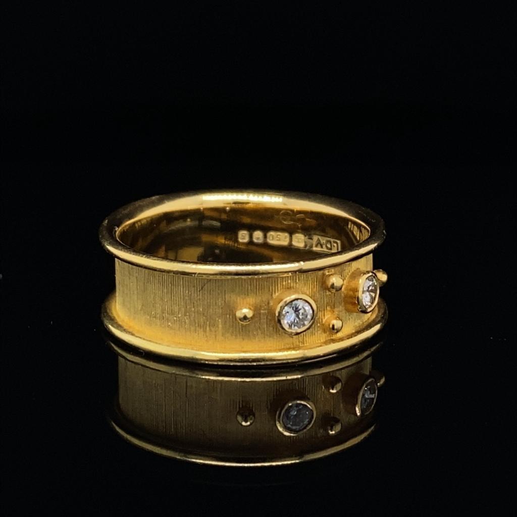 Vintage De Vroomen Diamond Set 18 Karat Yellow Gold Ring In Good Condition For Sale In London, GB