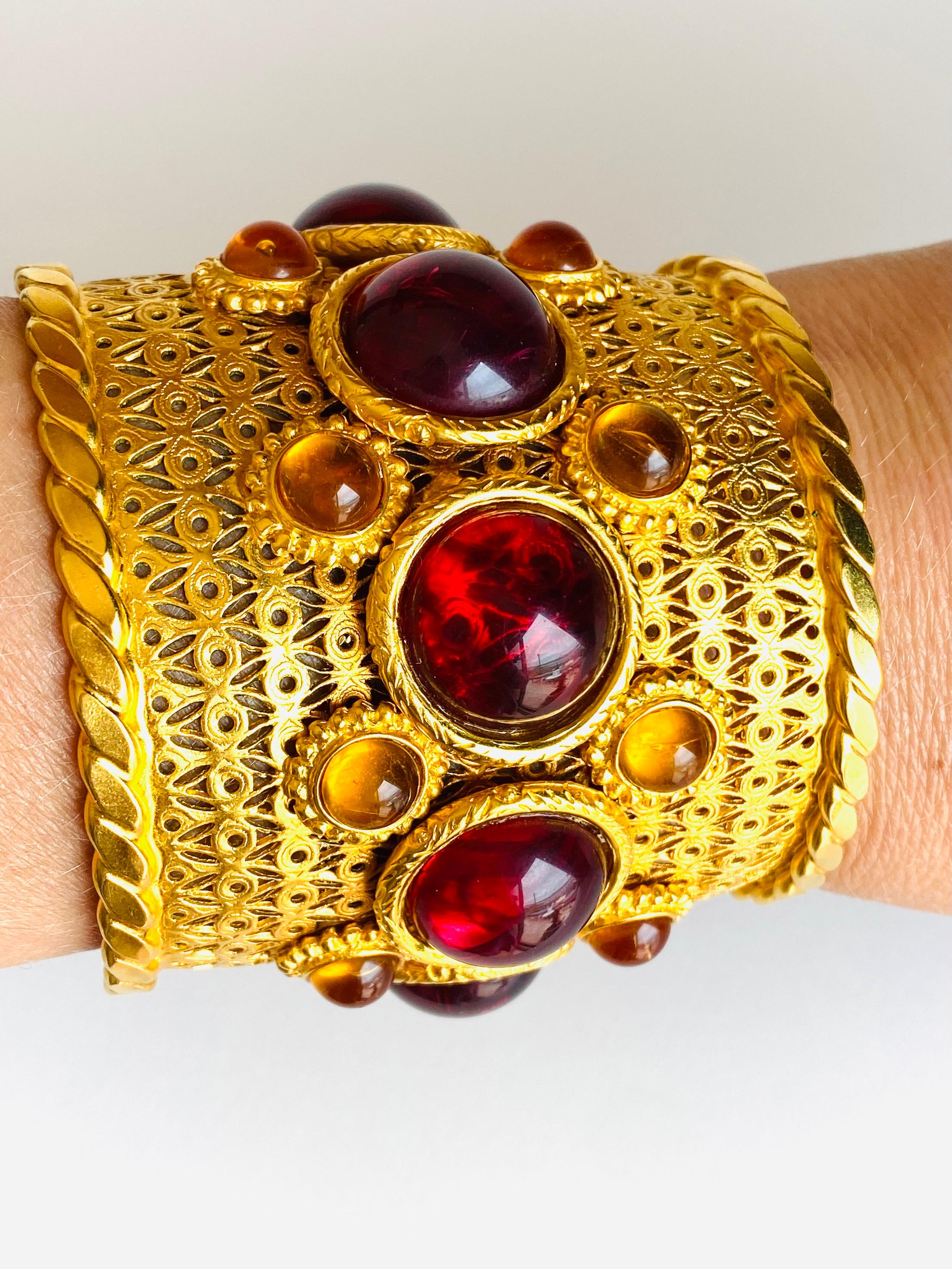 Etruscan Revival Vintage Deanna Hamro Jeweled Gripoix Cuff Bracelet For Sale