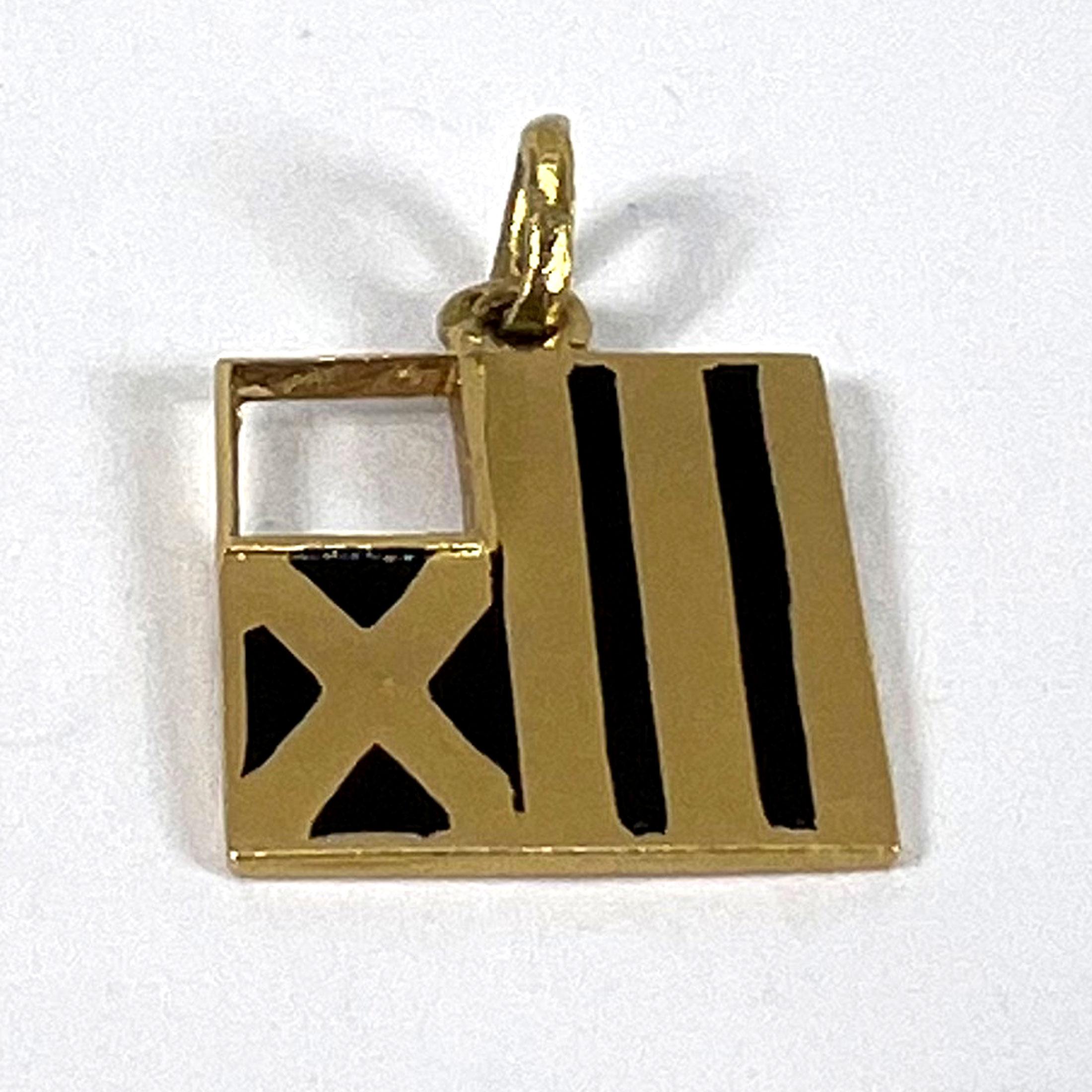 Pendentif en or jaune 18K avec breloque vintage déco February Wisdom Pisces Flag Enamel en vente 10