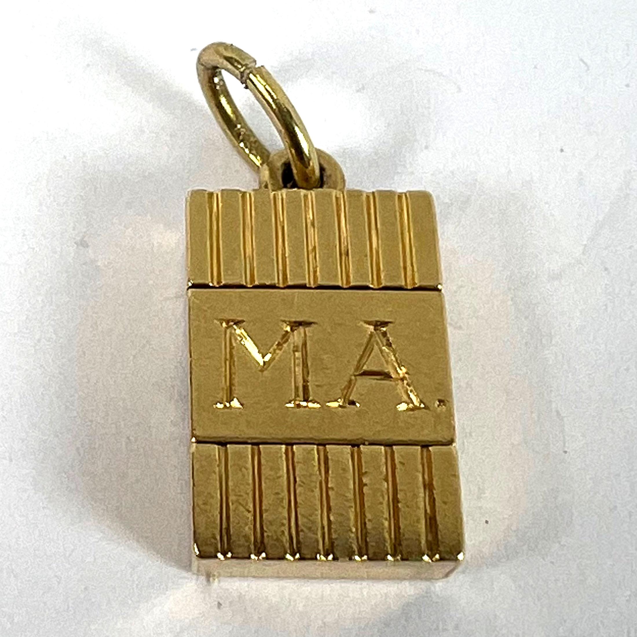 Pendentif en or jaune 18K avec breloque Vintage By Foldes Sceau Initiales AM en vente 12