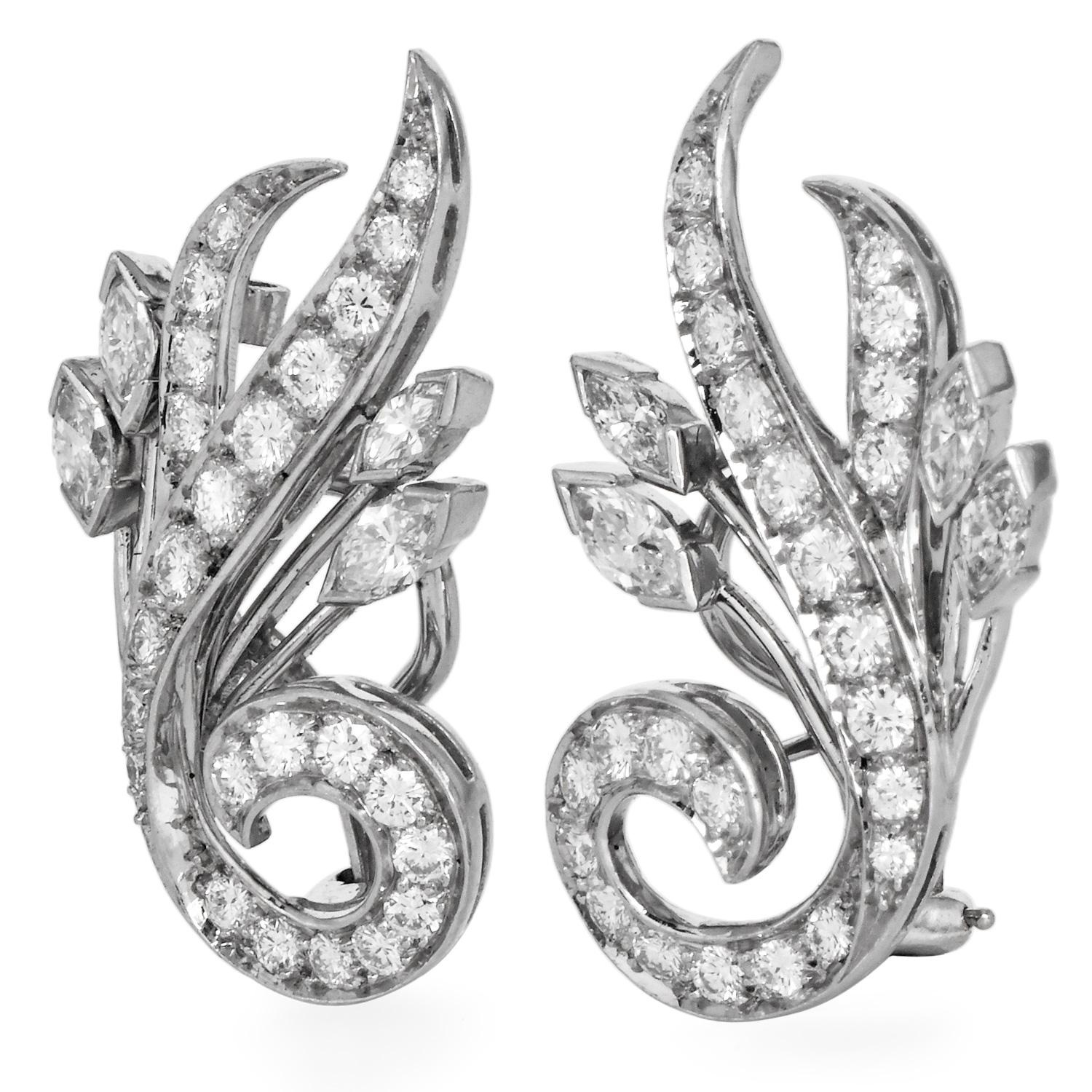 Diese Ohrringe eignen sich perfekt für Brautkleider, Cocktail-Events oder elegante Abendveranstaltungen und setzen ein auffälliges Statement mit klassischem Glamour.

Einzelheiten:
Metall: Platin
Diamanten: 2,30 Karat insgesamt (runder Brillant- und