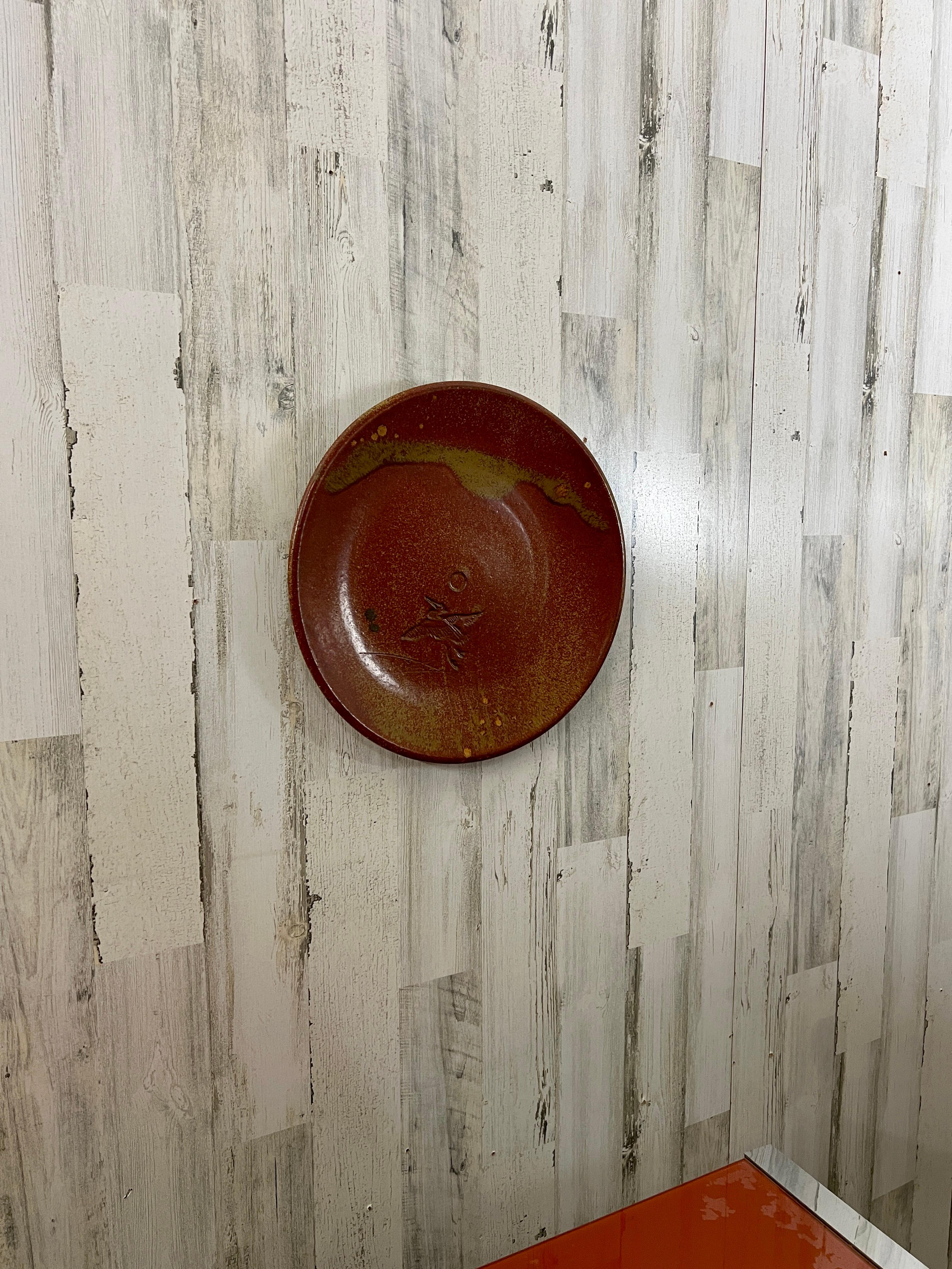 Dekorative asiatische Vintage-Platte (Keramik) im Angebot