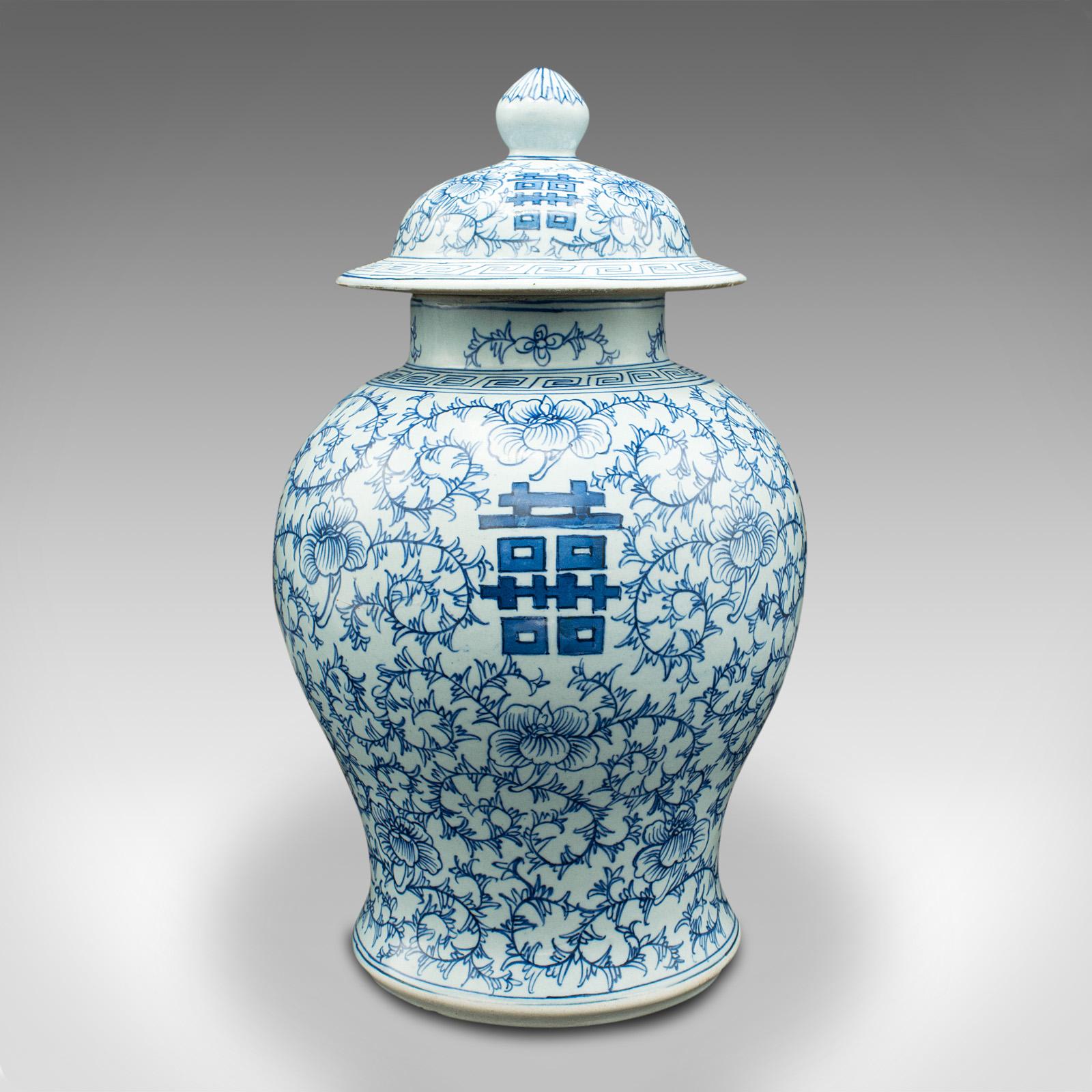Mid-20th Century Vintage Decorative Baluster Urn, Chinese, Ceramic, Lidded Vase, Art Deco, C.1930 For Sale