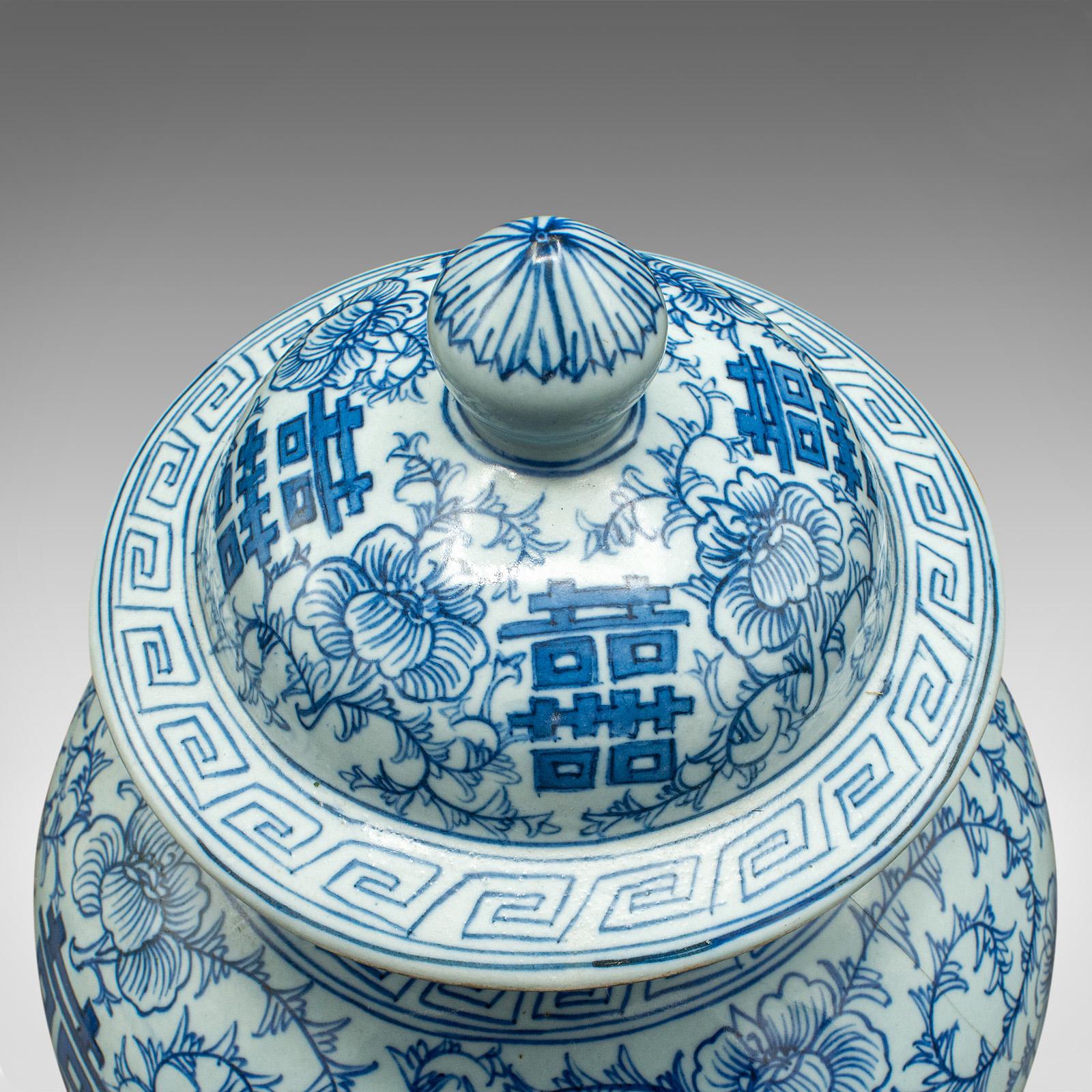 Urne balustre décorative chinoise, céramique, vase à couvercle, Art déco, vers 1930 en vente 3