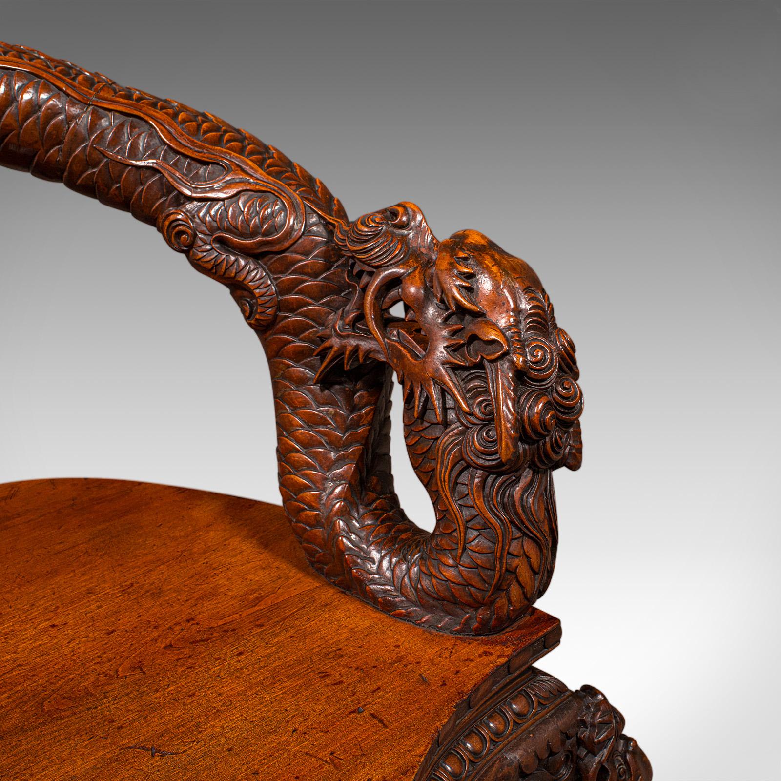 Sedia a gomito decorativa d'epoca, orientale, da sala, da caminetto, con seduta a drago, Art Deco in vendita 2