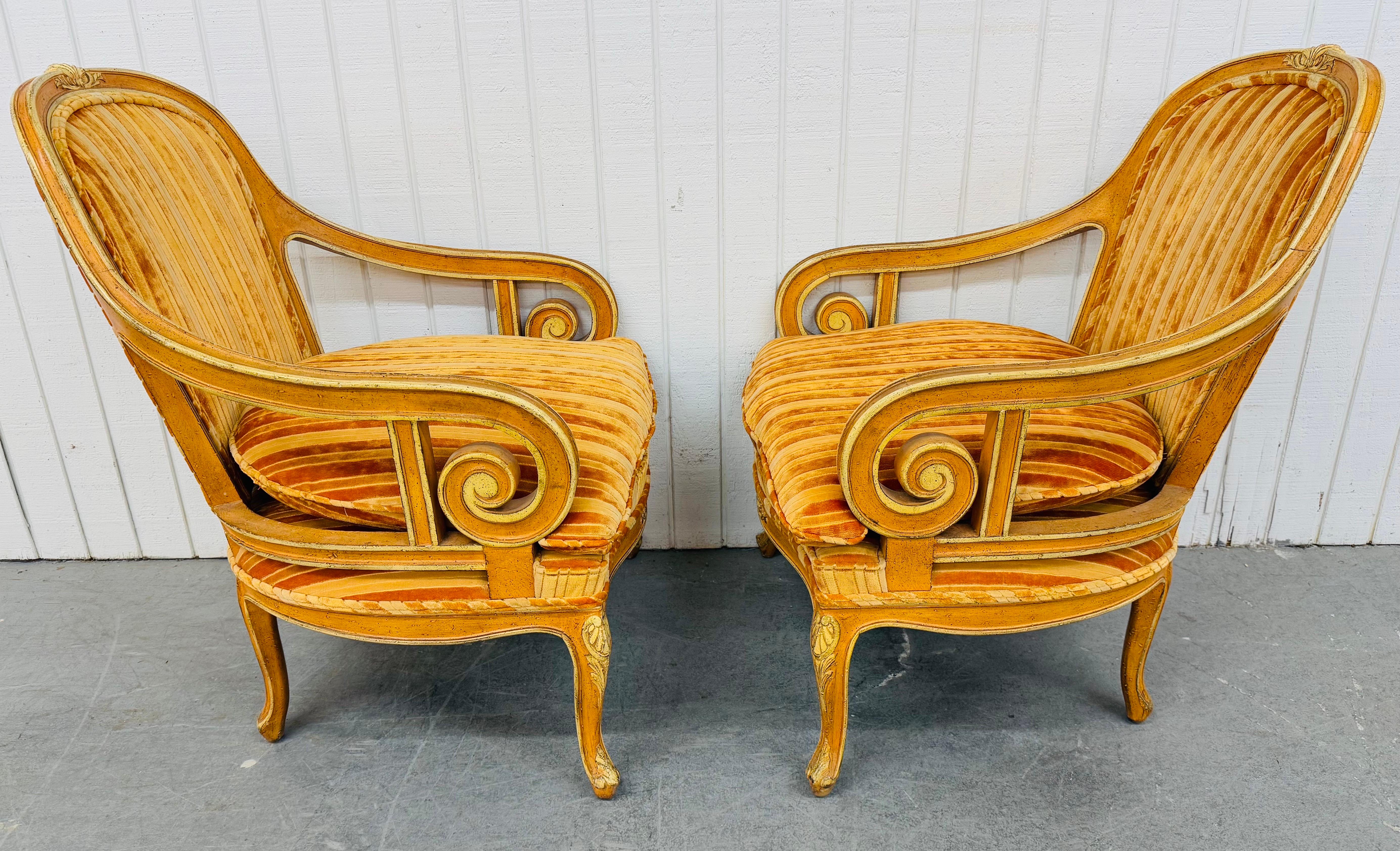 Dekorative Vintage-Sessel im französischen Stil im Vintage-Stil - 2er-Set (Hollywood Regency) im Angebot