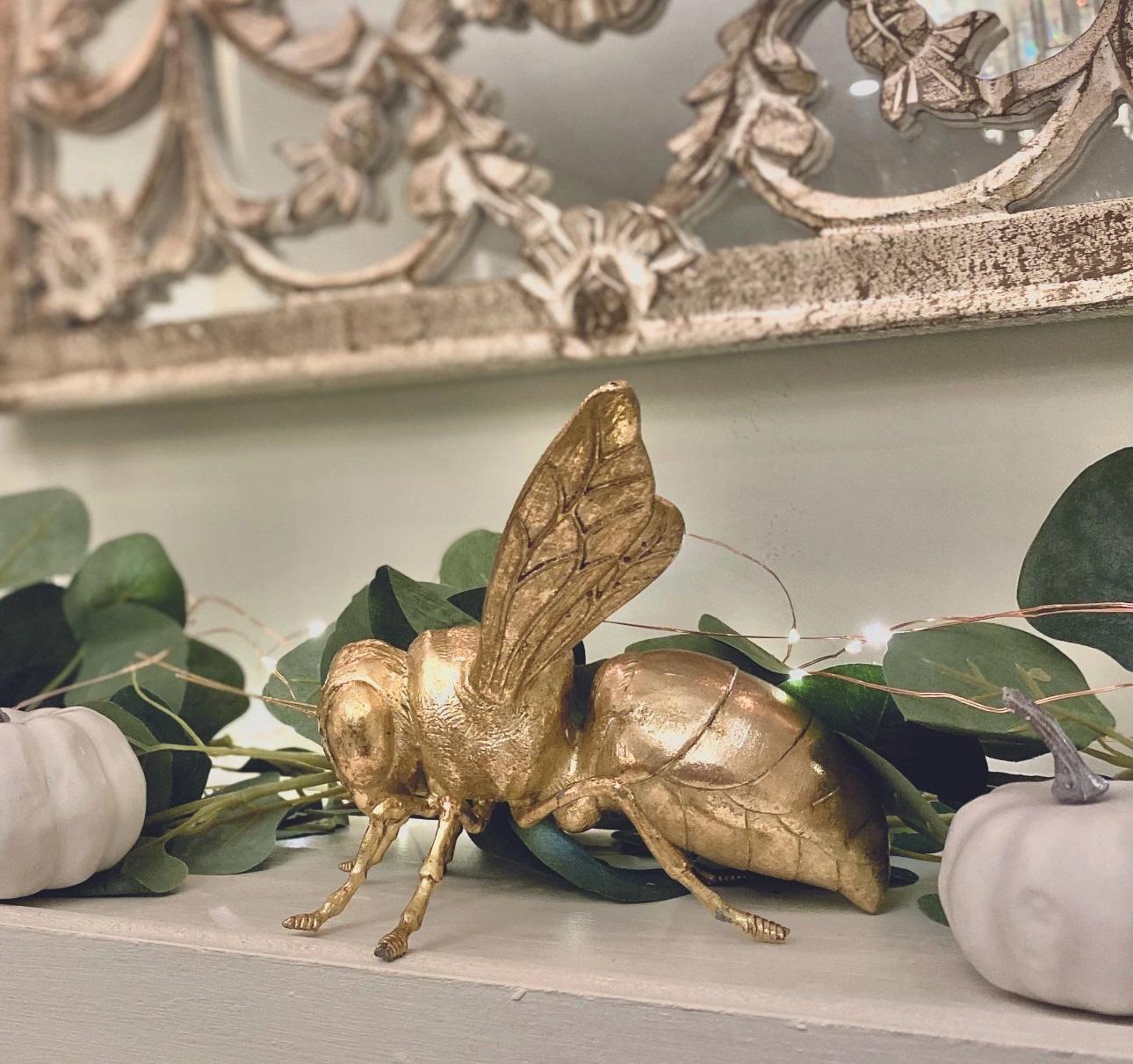 Bronzed Vintage Decorative Golden Bee Ornament Bumble Bee Sculpture LUXURY ORNAMENT Bee For Sale
