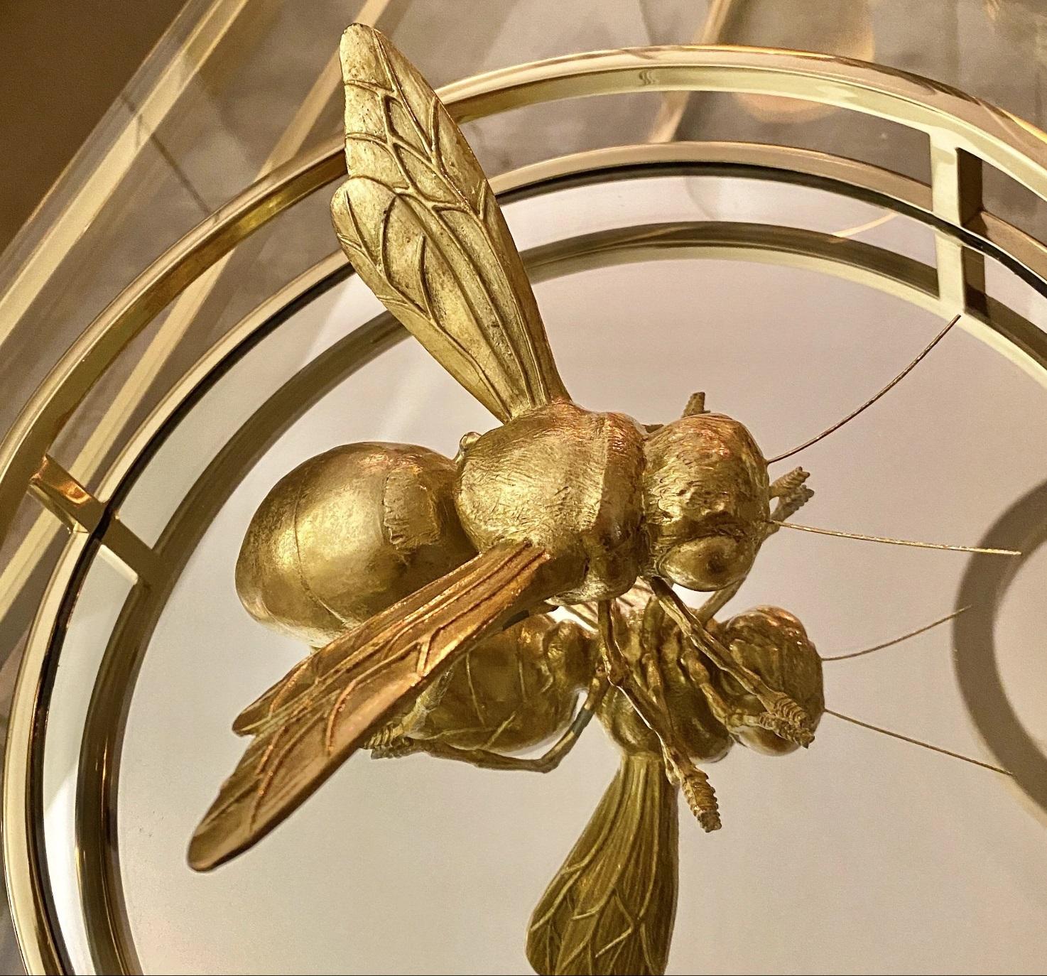 Vintage Decorative Golden Bee Ornament Bumble Bee Sculpture LUXURY ORNAMENT Bee In Excellent Condition For Sale In Wembley, GB