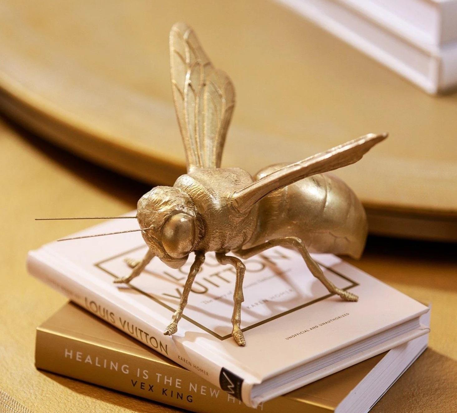 Late 20th Century Vintage Decorative Golden Bee Ornament Bumble Bee Sculpture LUXURY ORNAMENT Bee For Sale