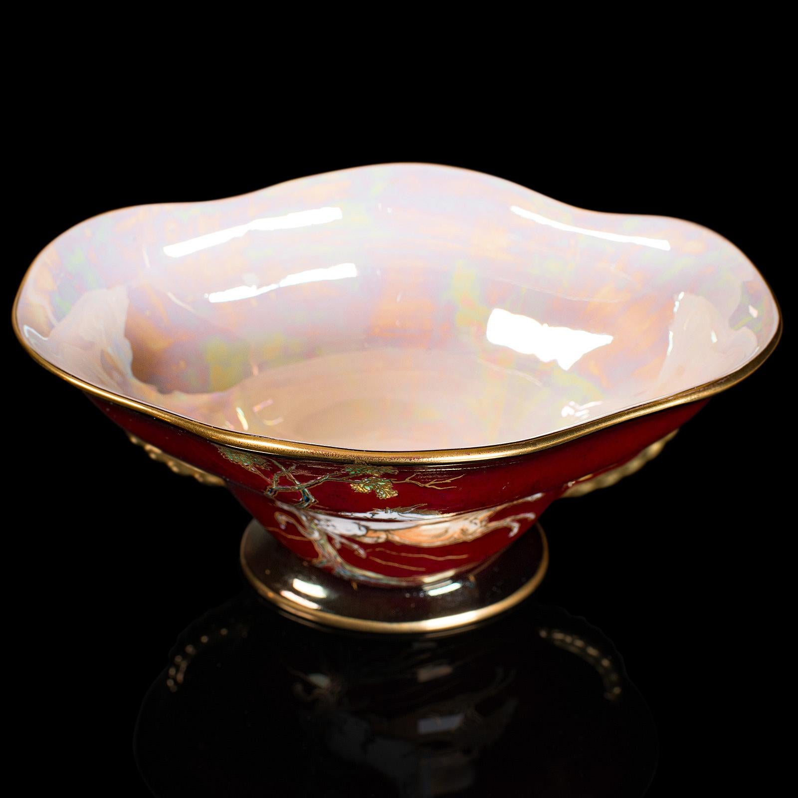 Dekorative Obstschale aus englischer Keramik mit Ornament, ca. 1950 im Angebot 2