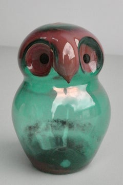 Vintage Decorative Green Thin Glass Owl Sculpture, circa 1960