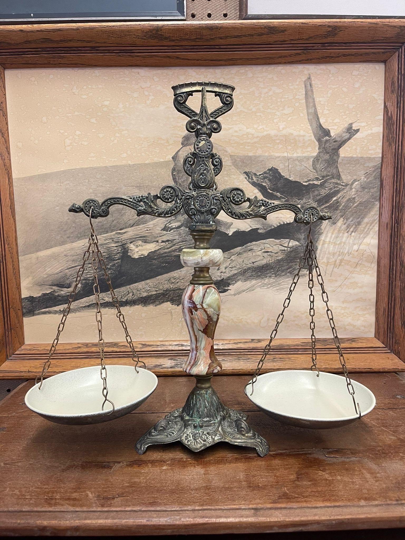Intricate Detailing on the Scale Arms and Base. For Decorative Purposes. White Colored Scale Trays.Possibly Brass and Marble or Similar Material. Vintage Condition Consistent with Age as Pictured.

Dimensions. 16 W ; 5 1/2 D ; 15 1/2 H