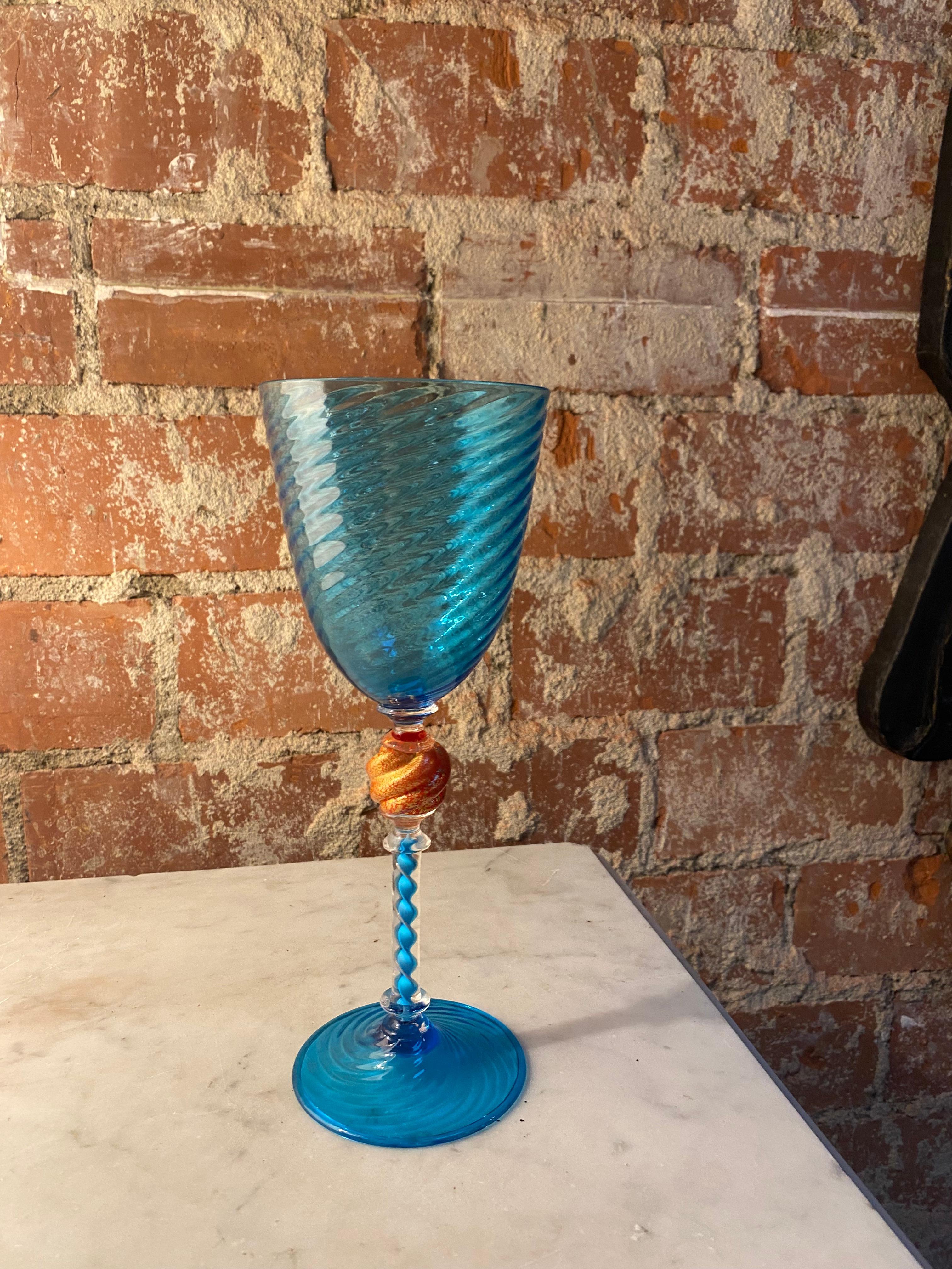 Verre de Murano Vieux verre décoratif italien artisanal en verre de Murano des années 1970 en vente