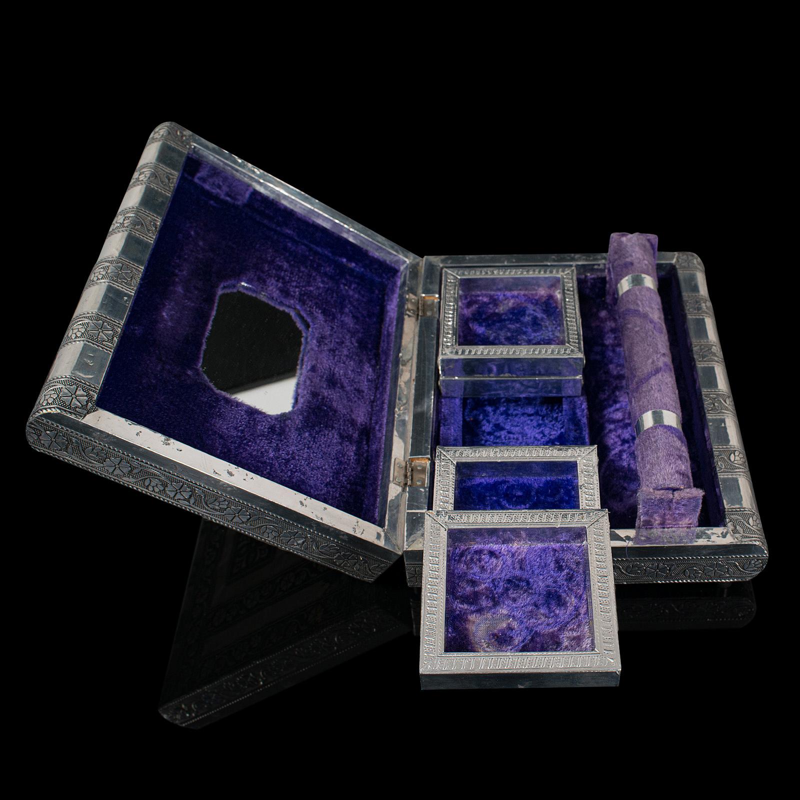 Vintage Decorative Jewelry Box, Indian Silver, Vanity Case, Late 20th Century 7