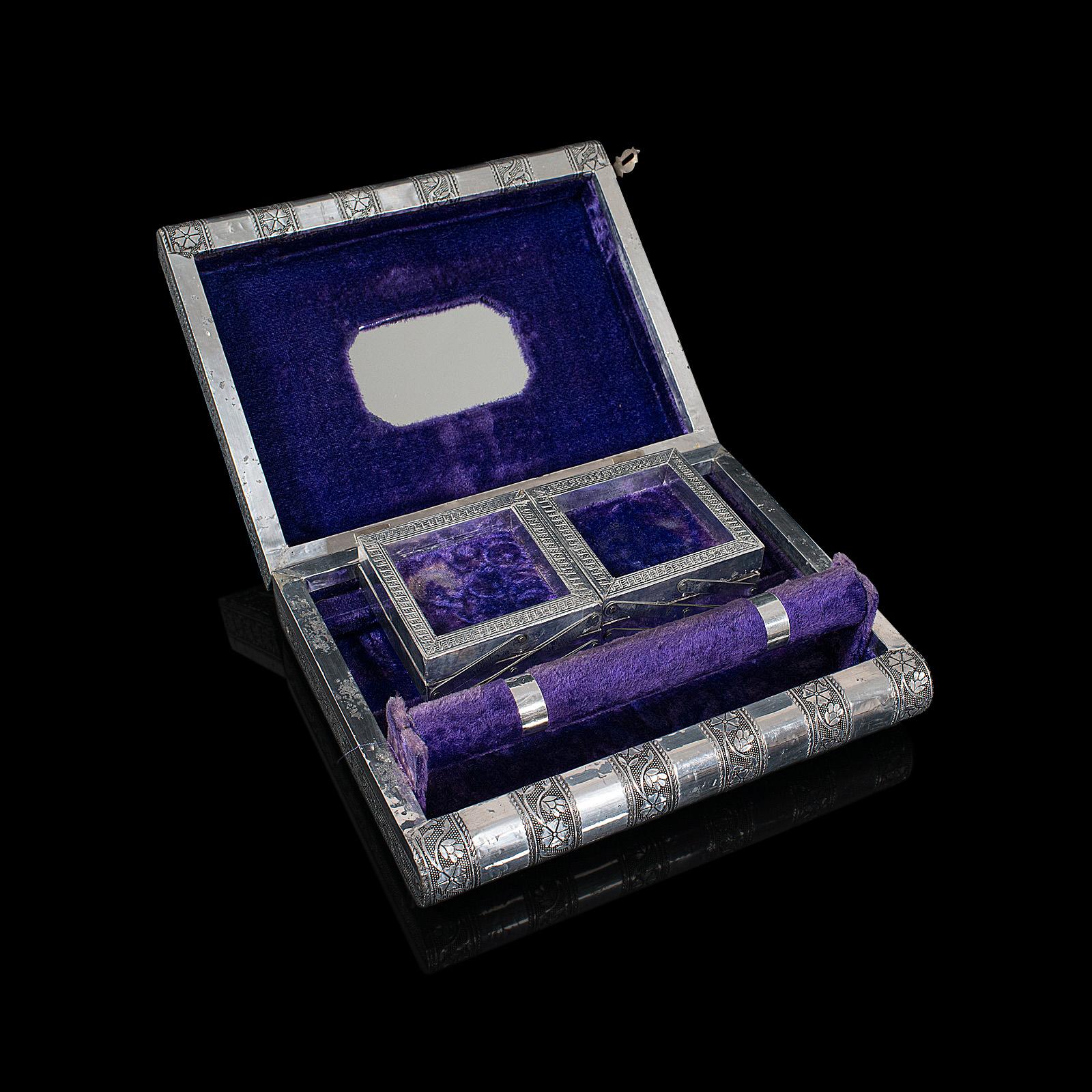 Vintage Decorative Jewelry Box, Indian Silver, Vanity Case, Late 20th Century 3