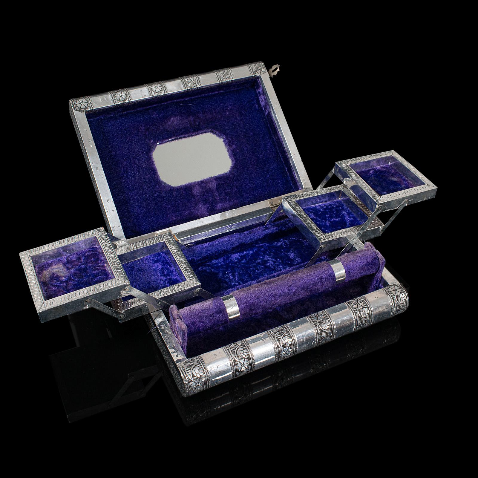 Vintage Decorative Jewelry Box, Indian Silver, Vanity Case, Late 20th Century 4