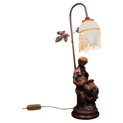 Lampe décorative française vintage en bronze, lumière figurative, style néo-Art nouveau