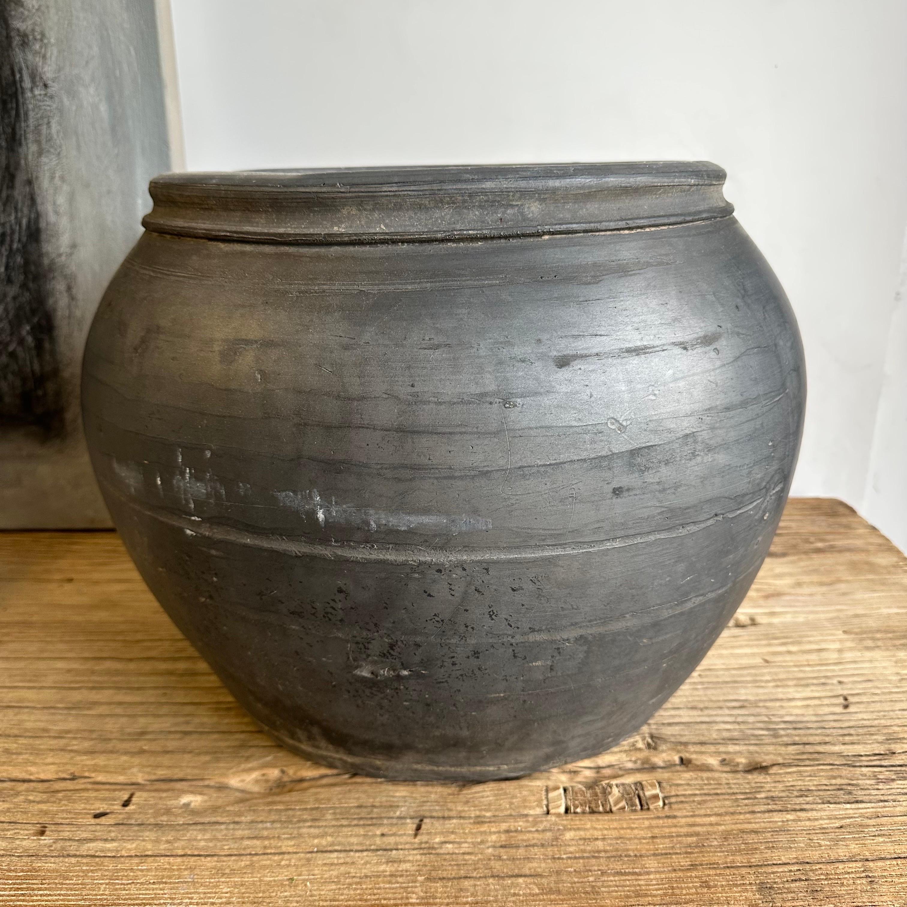 Clay Vintage Decorative Matte Oil Pottery For Sale