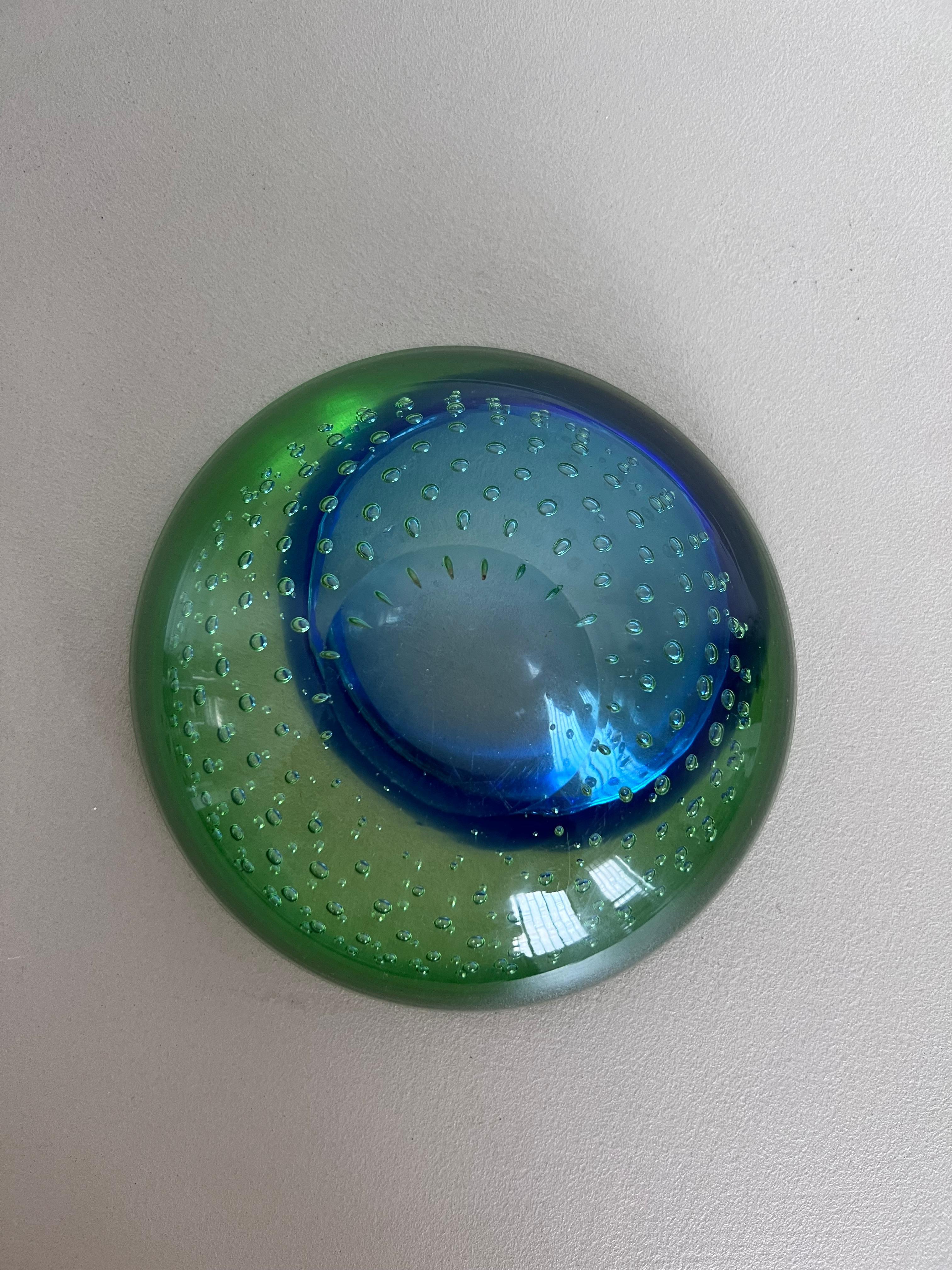 Mid-20th Century Vintage decorative Murano bowl/ashtray in green and blue “Sommerso” glass  For Sale