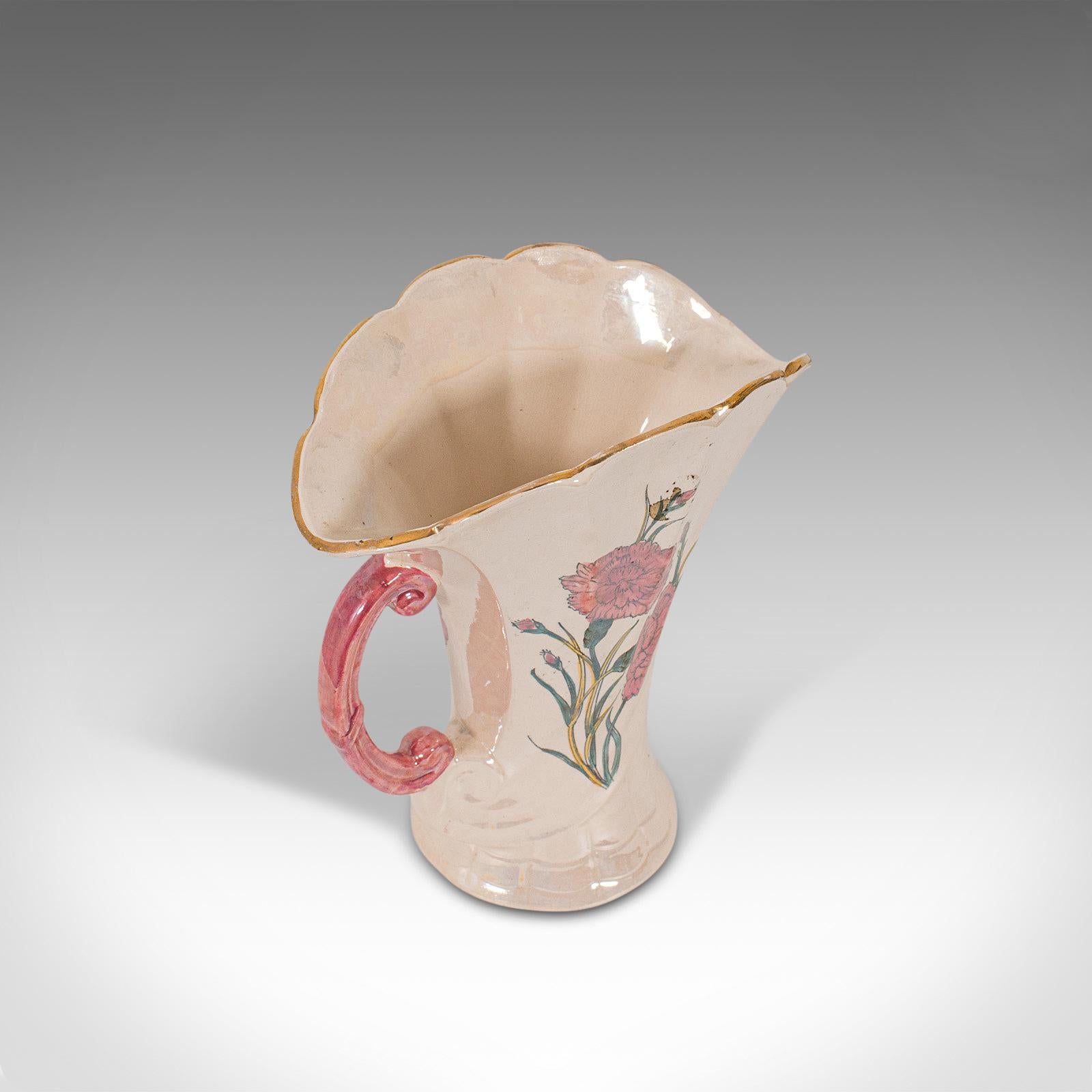 Dekorativer Ausgießenkrug, englisch, Keramik, Gefäß, Mitte des 20. Jahrhunderts, um 1950 im Angebot 3