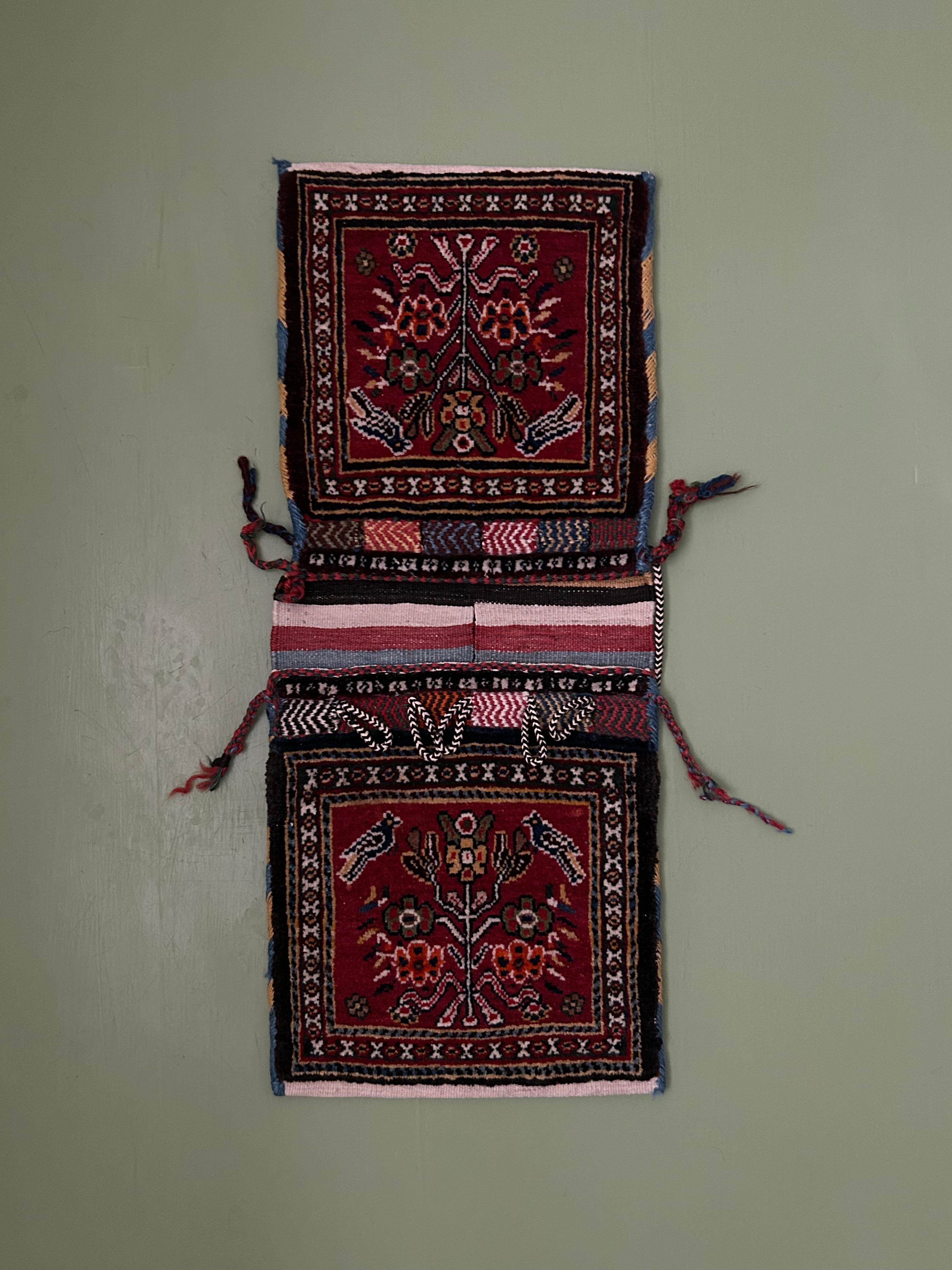 Vintage Decorative Red Kashgai Kurd Saddle Bag, West Asia, 20th Century 4