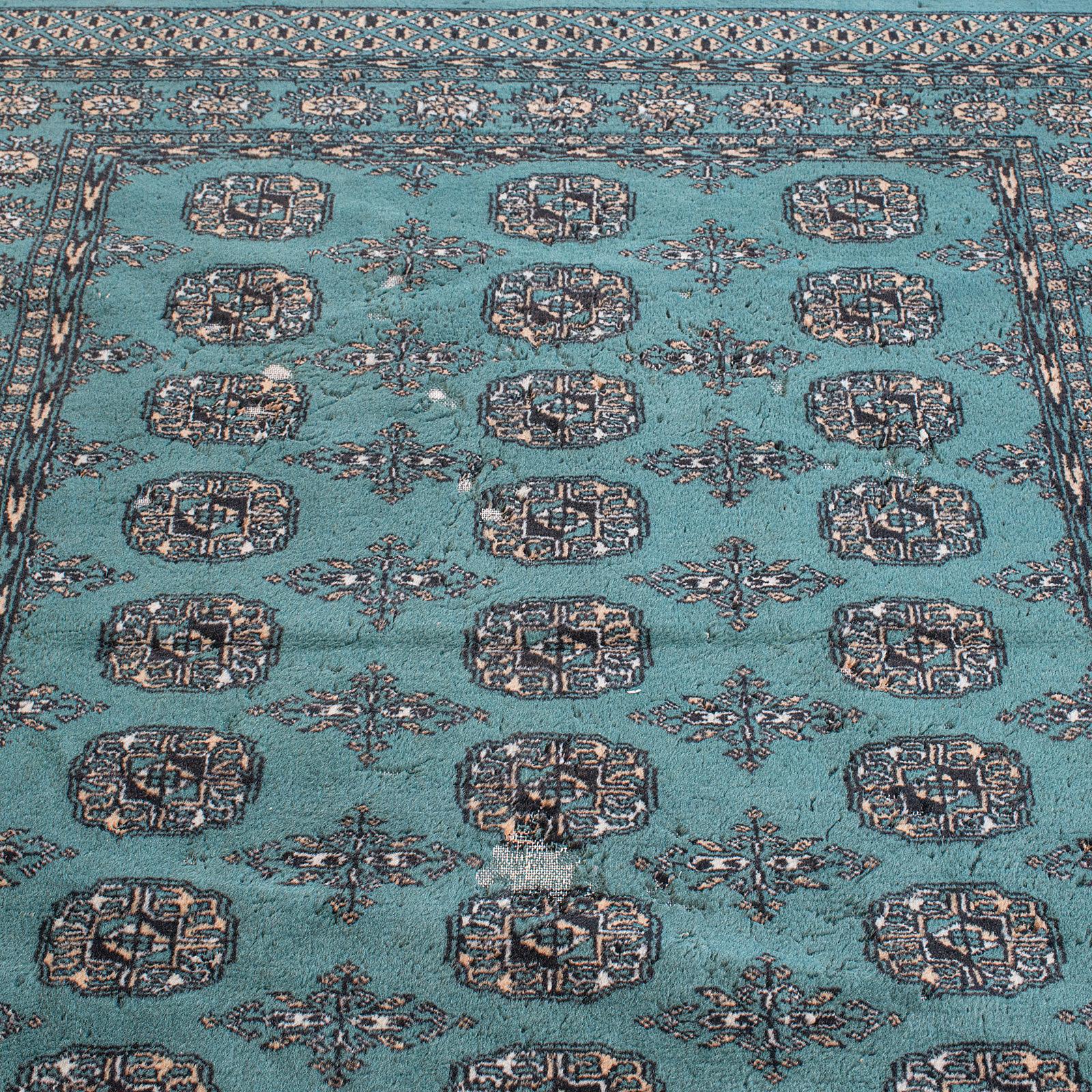 Vintage Decorative Rug, Middle Eastern, Woollen, Bokhara, Carpet, circa 1950 For Sale 6