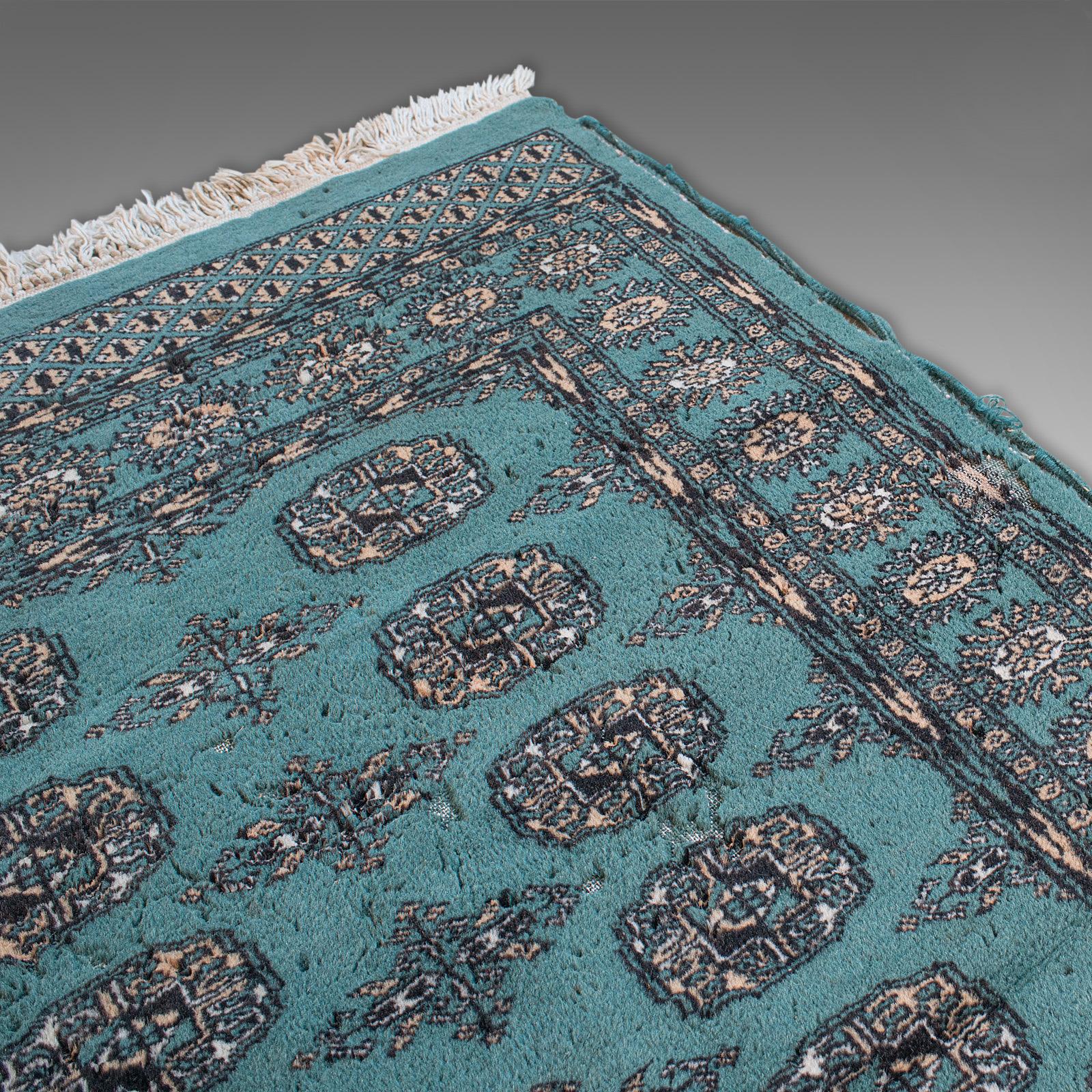 Vintage Decorative Rug, Middle Eastern, Woollen, Bokhara, Carpet, circa 1950 For Sale 7