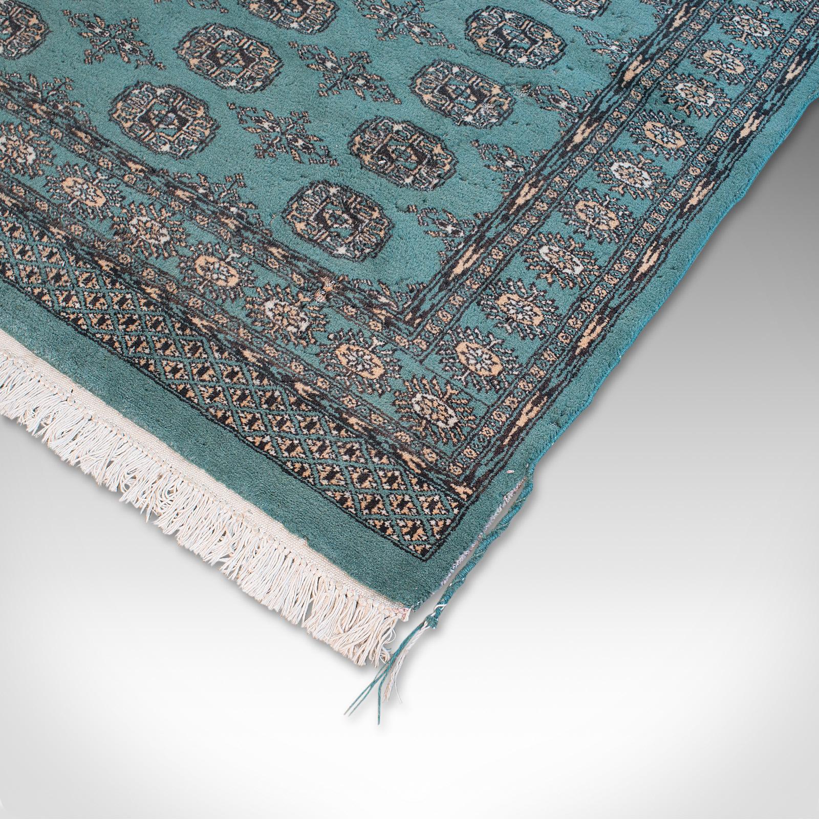 Vintage Decorative Rug, Middle Eastern, Woollen, Bokhara, Carpet, circa 1950 For Sale 5