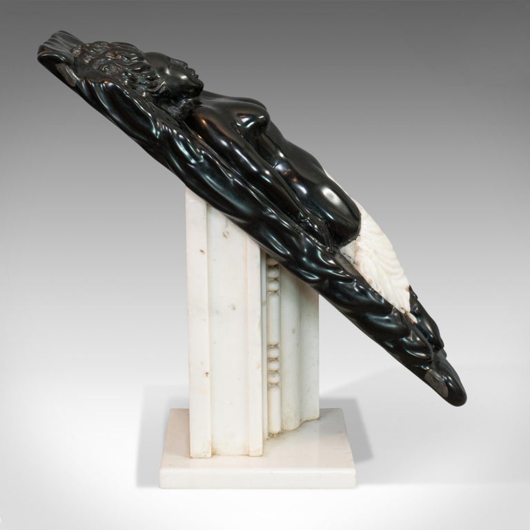 Dekorative VintageSkulptur Englisch Marmor Weiblich Ornament