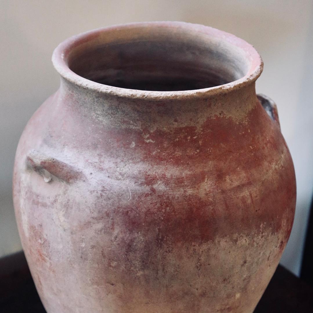 North American Vintage Decorative Terra-Cotta Vessel from Mexico For Sale