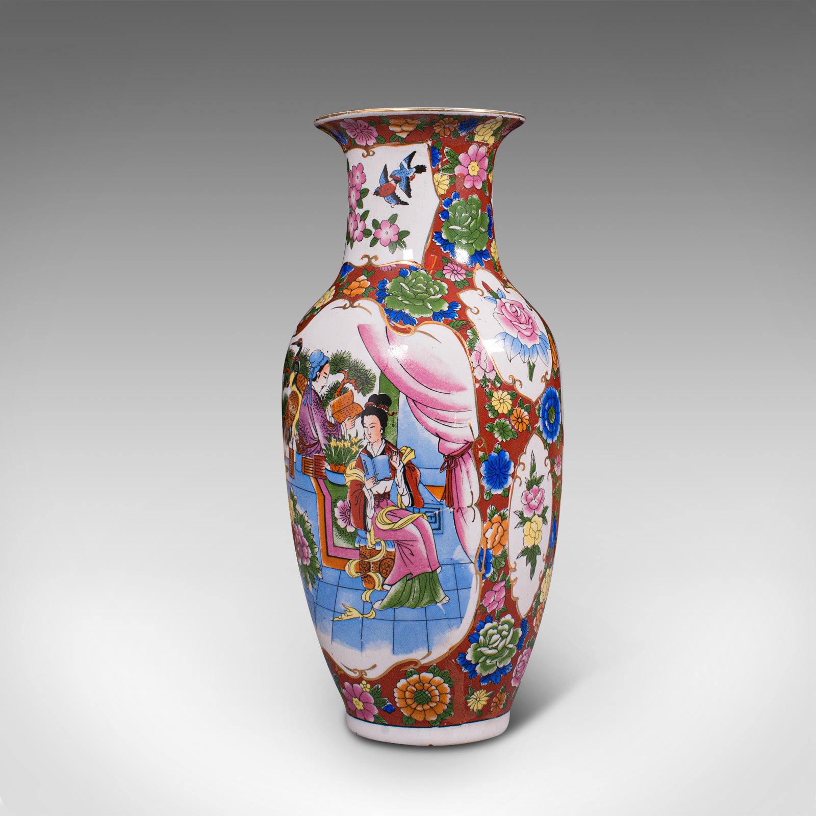 Dekorative Vintage-Vase, Chinesisch, Keramik, Baluster, Blume, Art Deco, ca. 1940 im Zustand „Gut“ im Angebot in Hele, Devon, GB