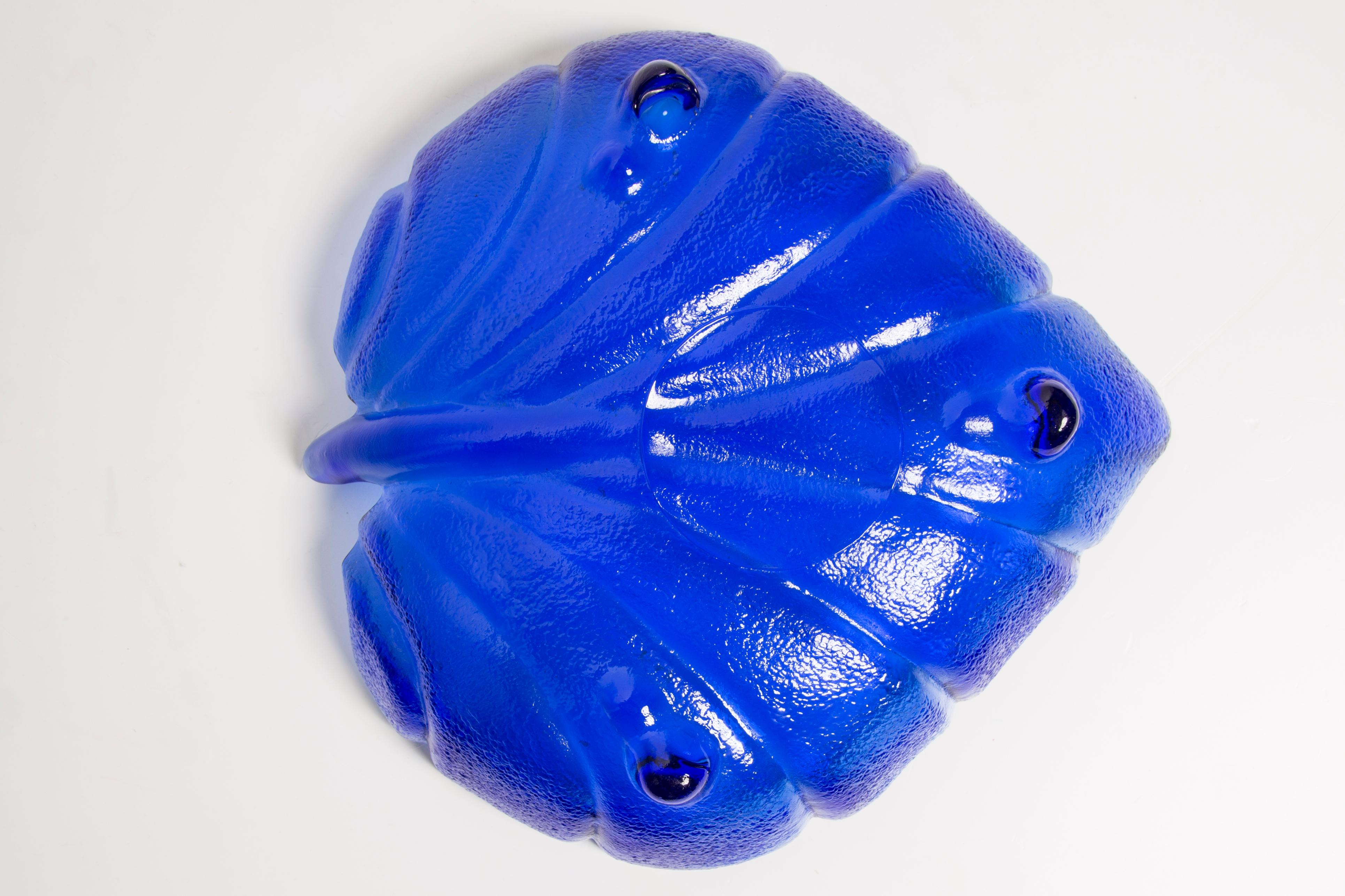 Vintage Deep Blue Decorative Glass Leaf Plate, Italy, 1960s For Sale 1