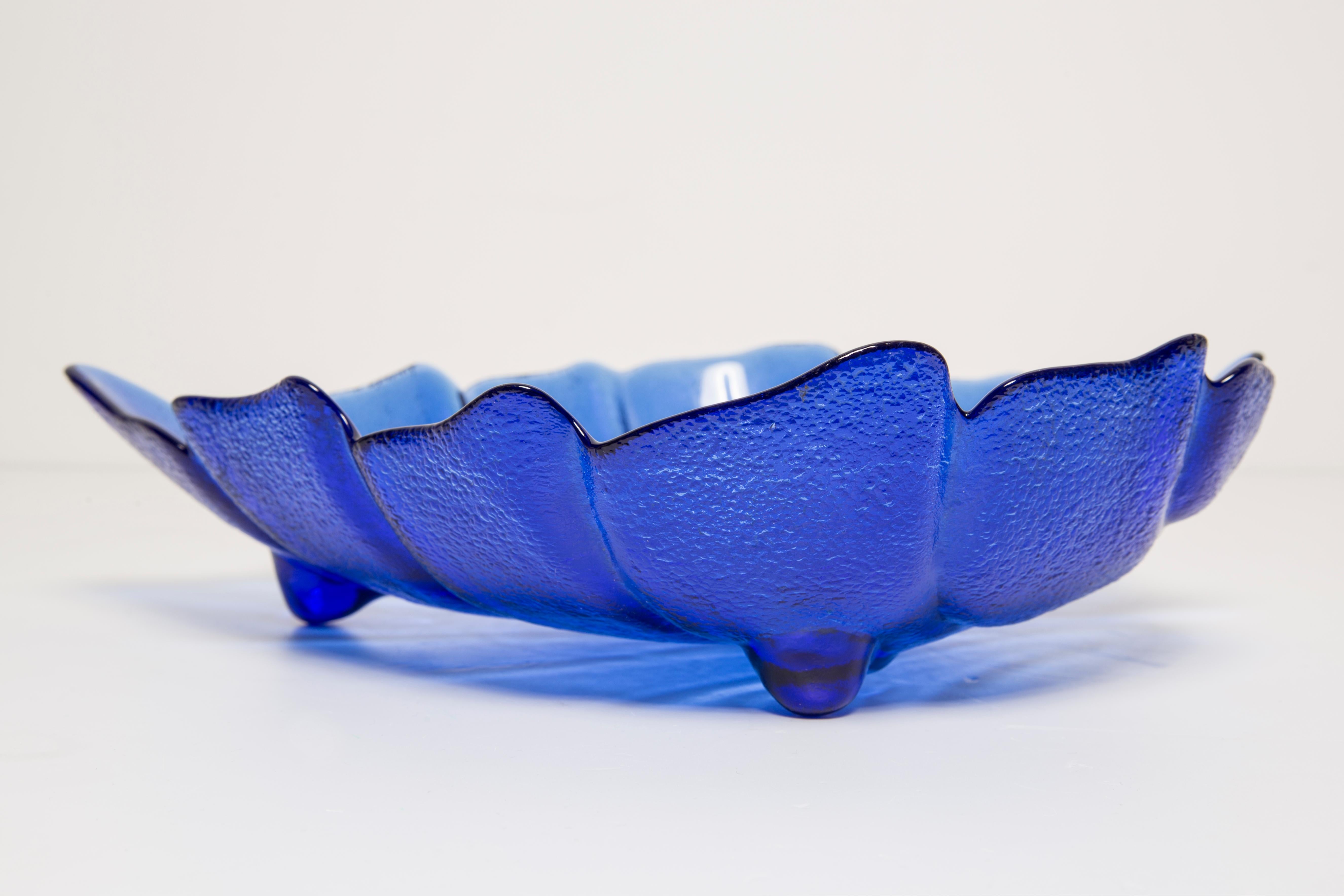 Vintage Deep Blue Decorative Glass Leaf Plate, Italy, 1960s For Sale 3