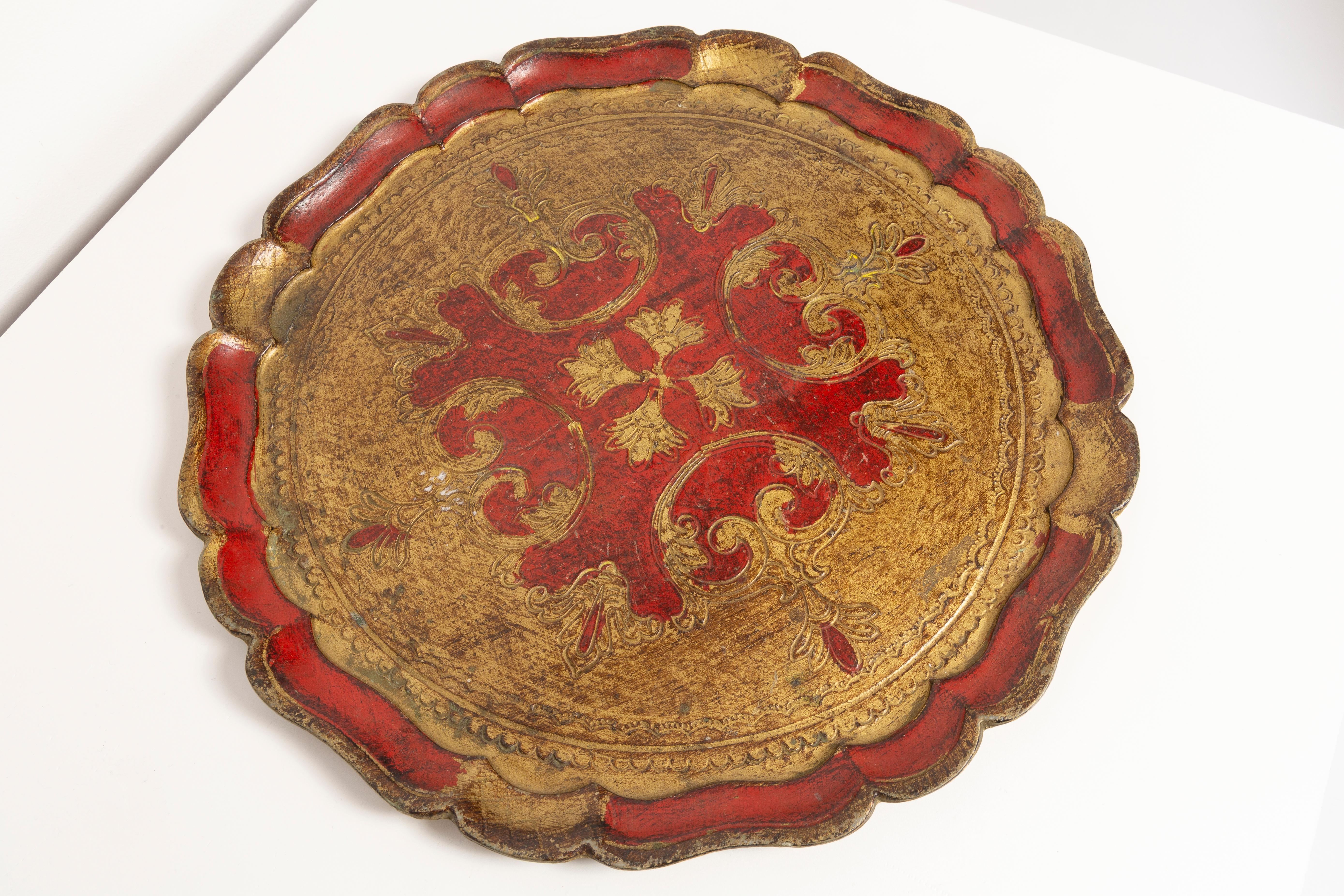 Mid-Century Modern Vintage Deep Red Decorative Wood Plate, Italy, 1960s For Sale